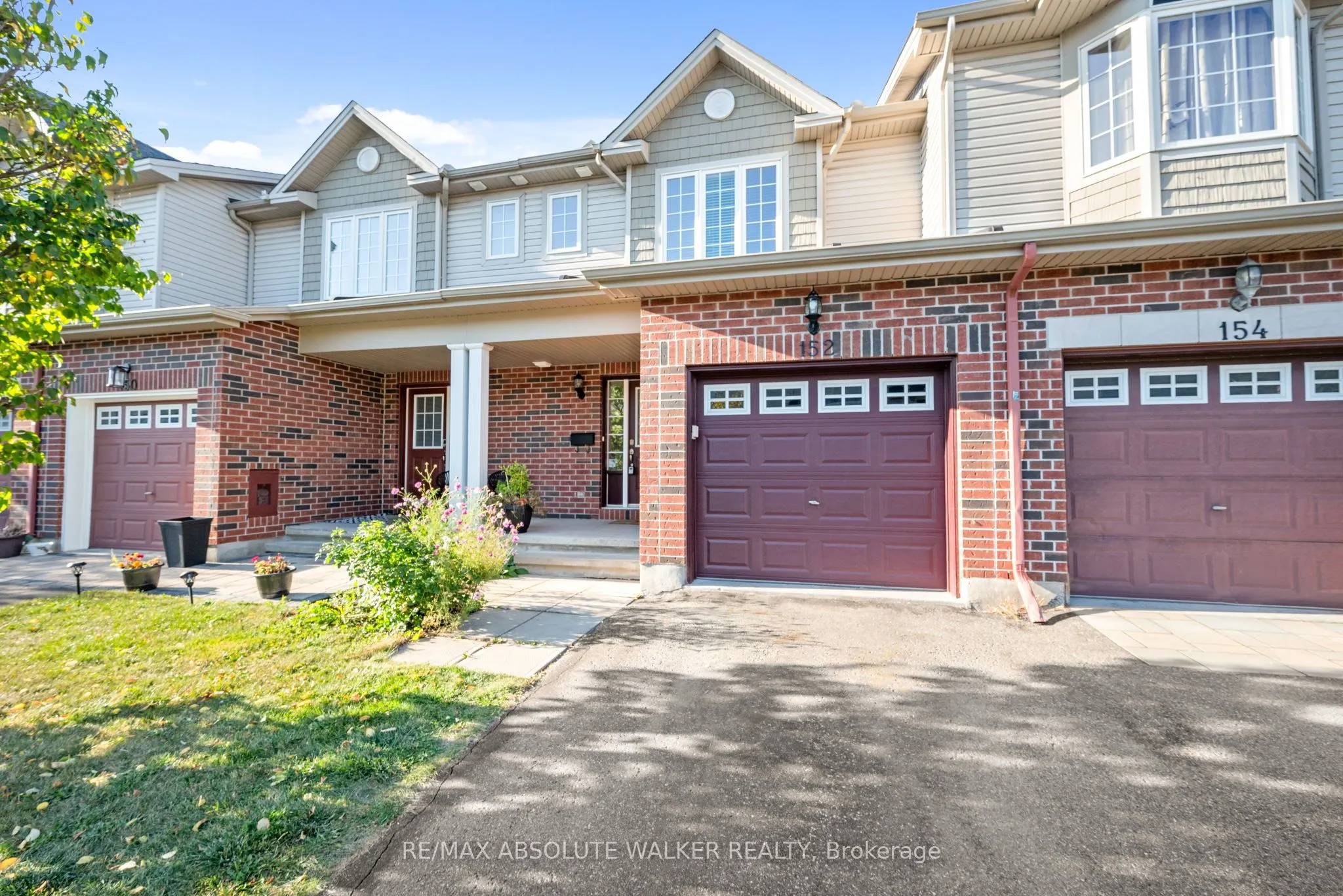 152 Challenge Crescent