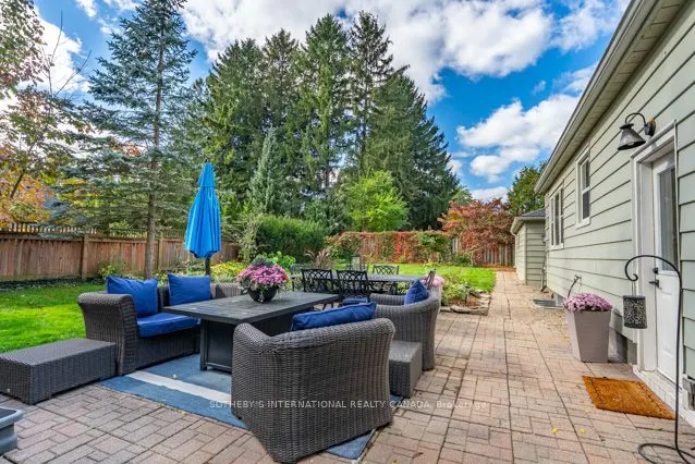 32 Parker Avenue