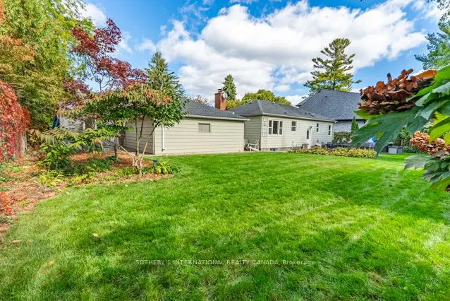 32 Parker Avenue
