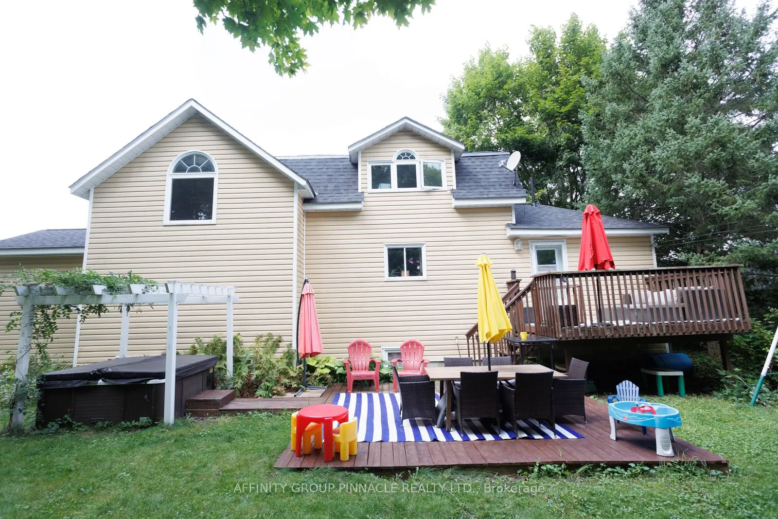 3462 Monck Road