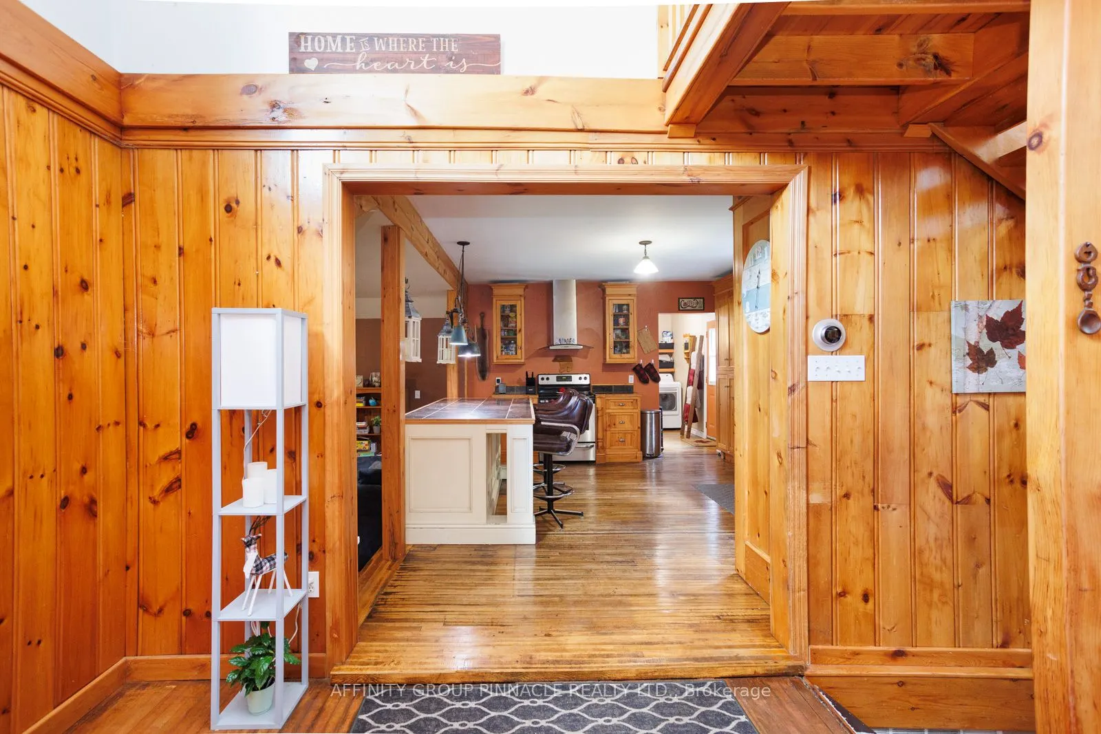 3462 Monck Road