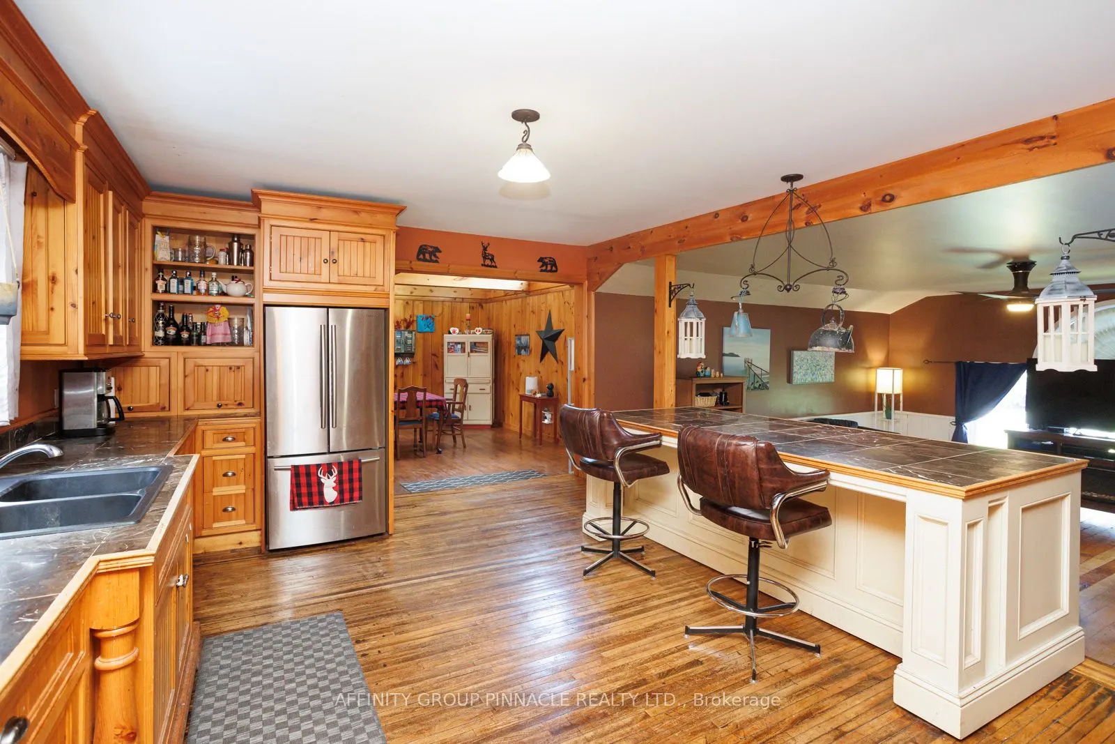 3462 Monck Road