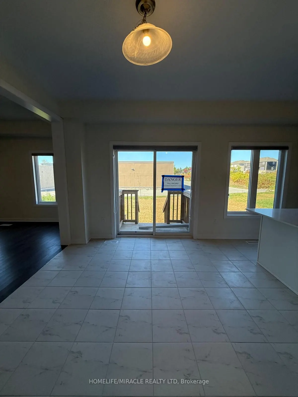 109 Windermere Boulevard