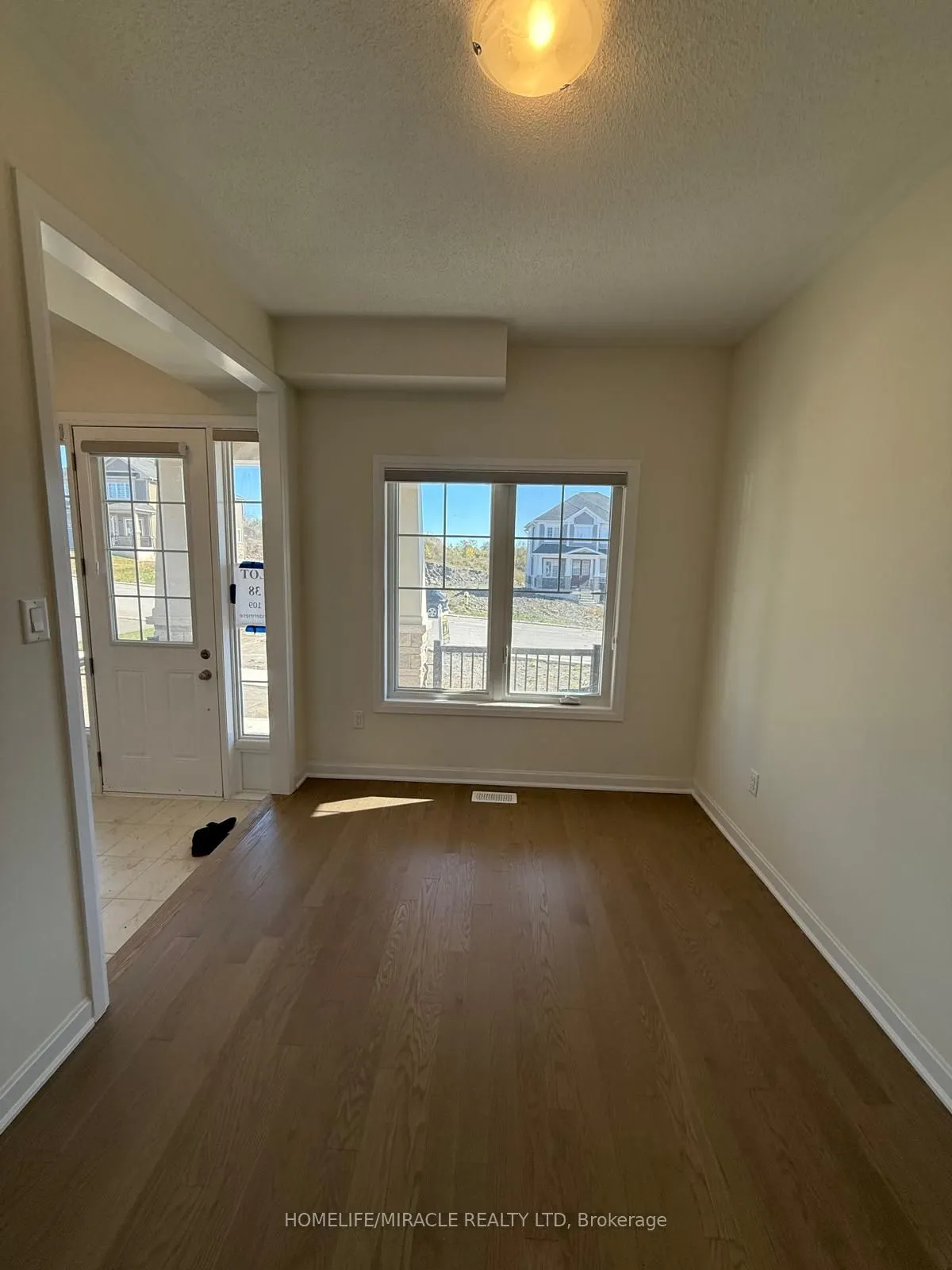 109 Windermere Boulevard