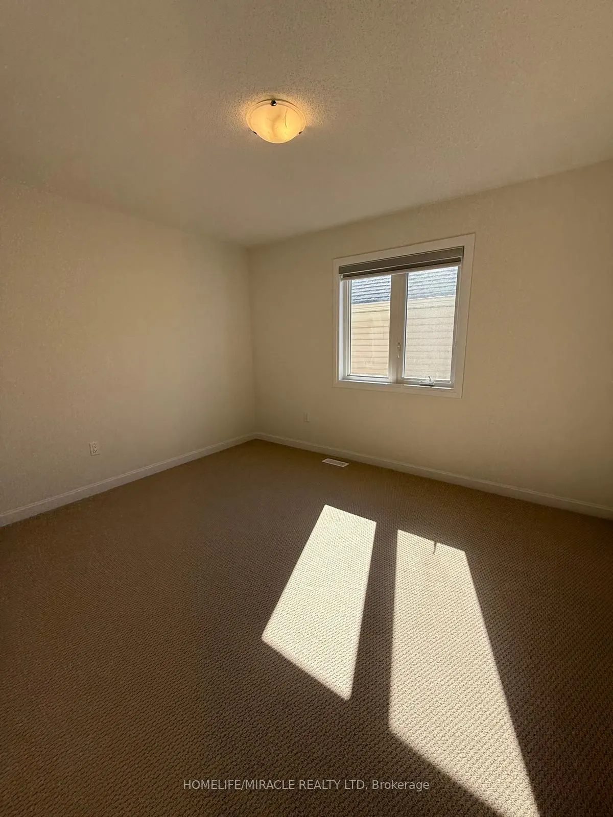 109 Windermere Boulevard