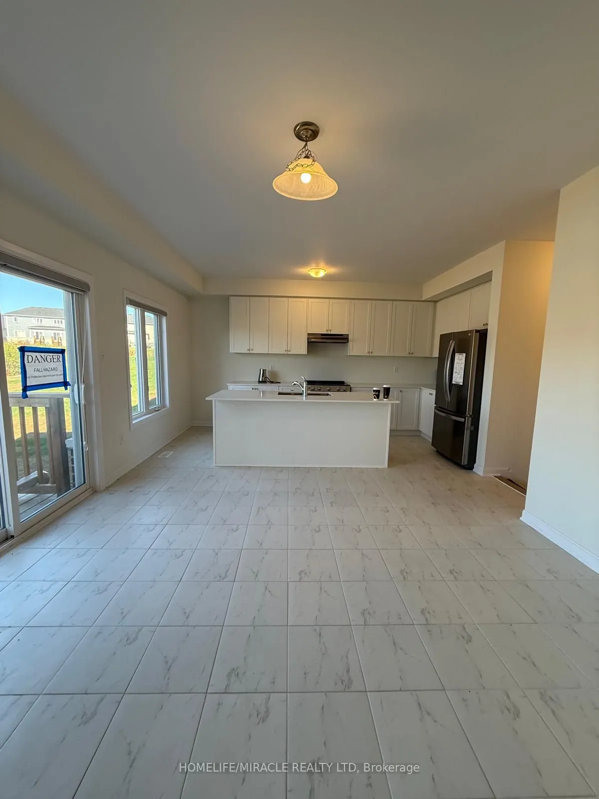 109 Windermere Boulevard