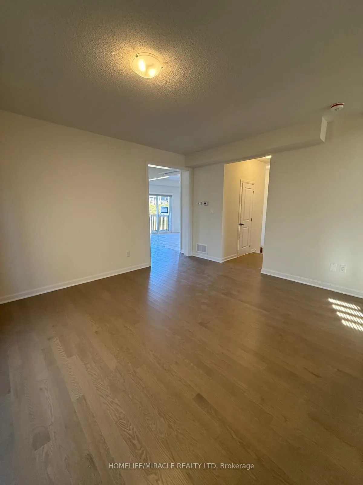 109 Windermere Boulevard
