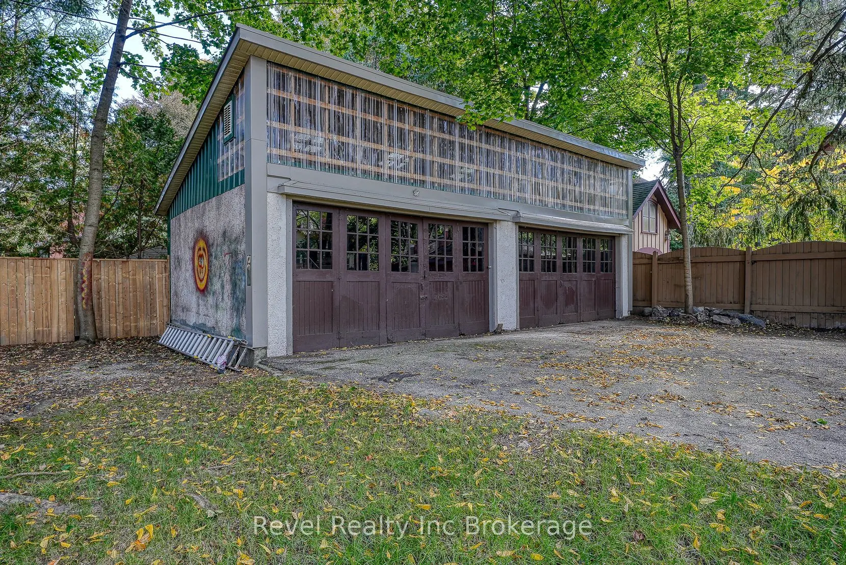 116 Vansittart Avenue