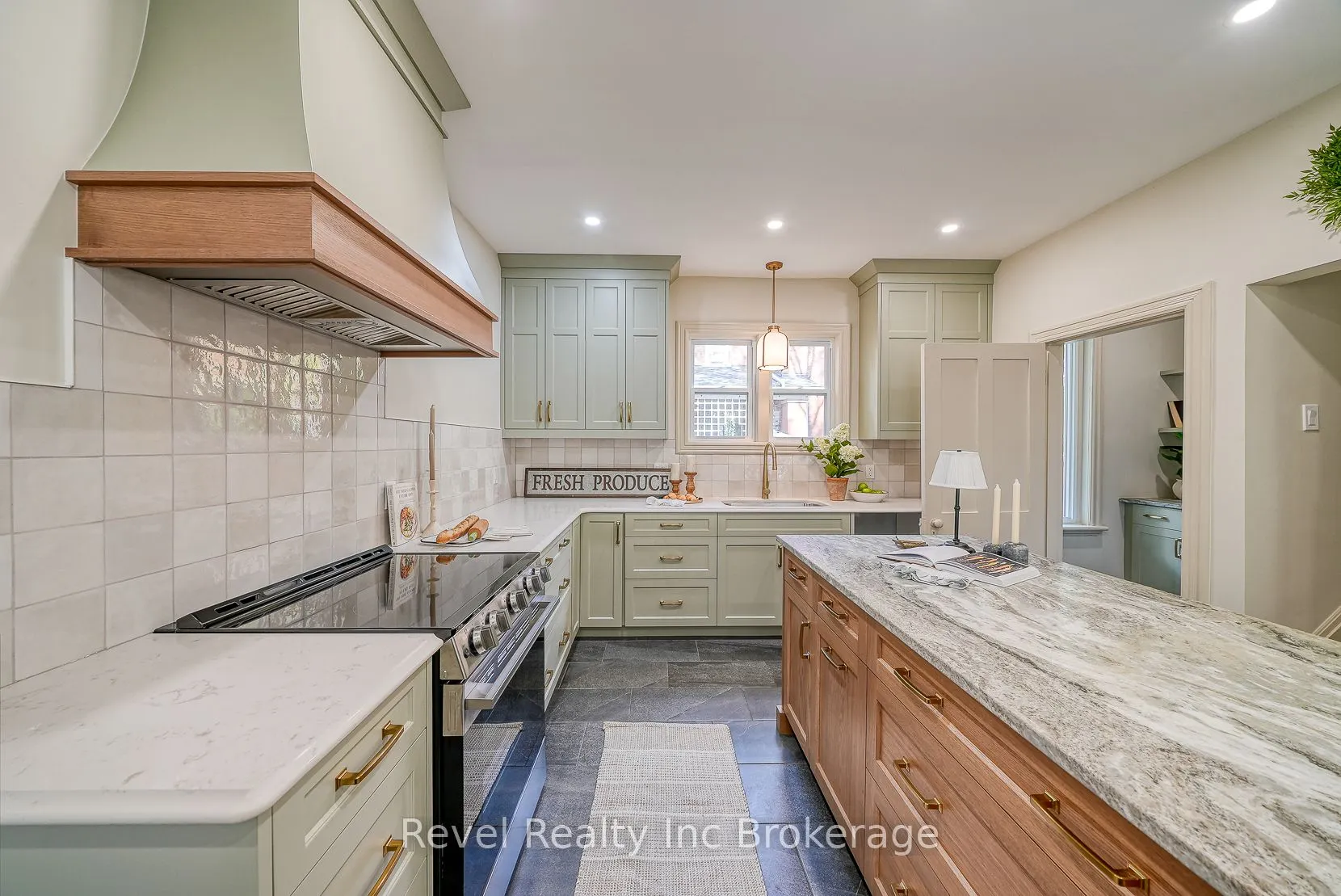 116 Vansittart Avenue