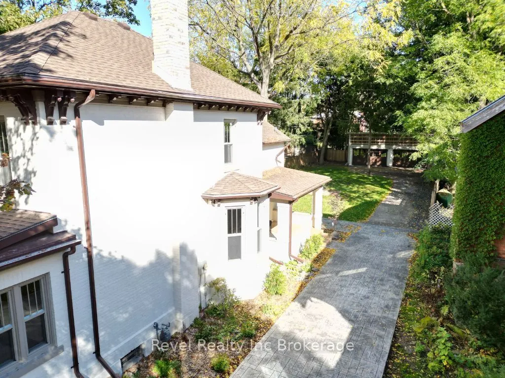 116 Vansittart Avenue