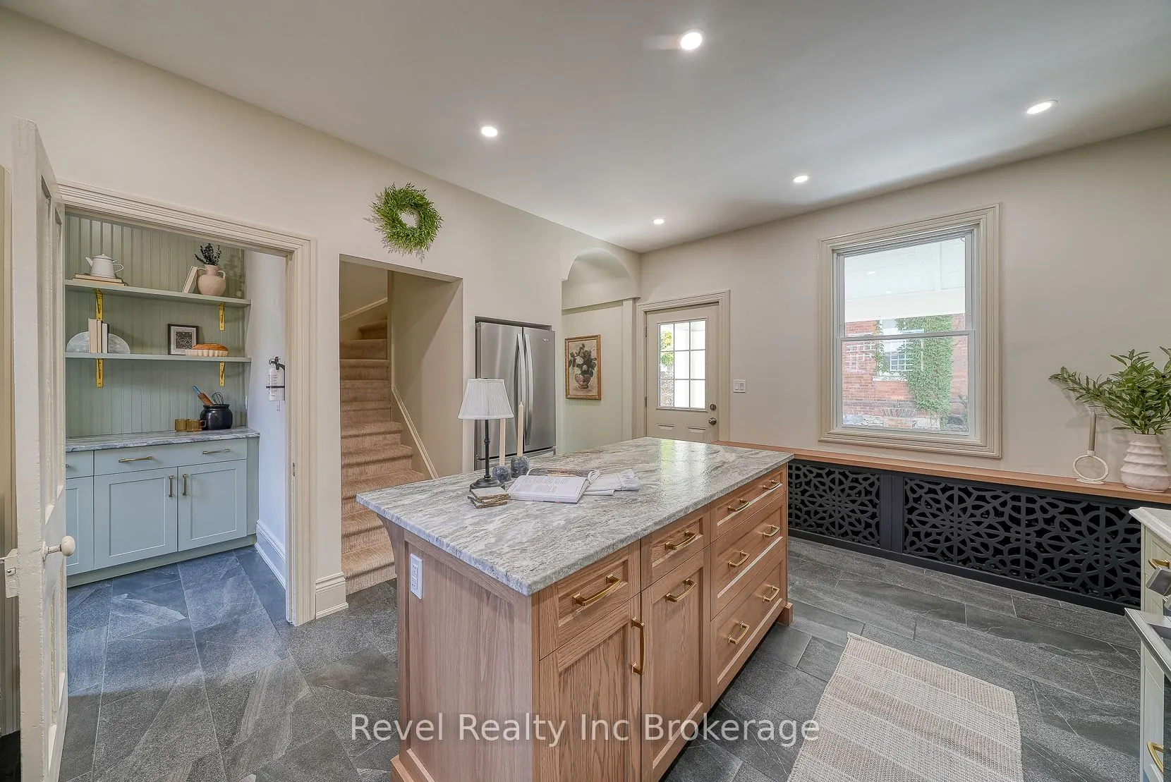116 Vansittart Avenue