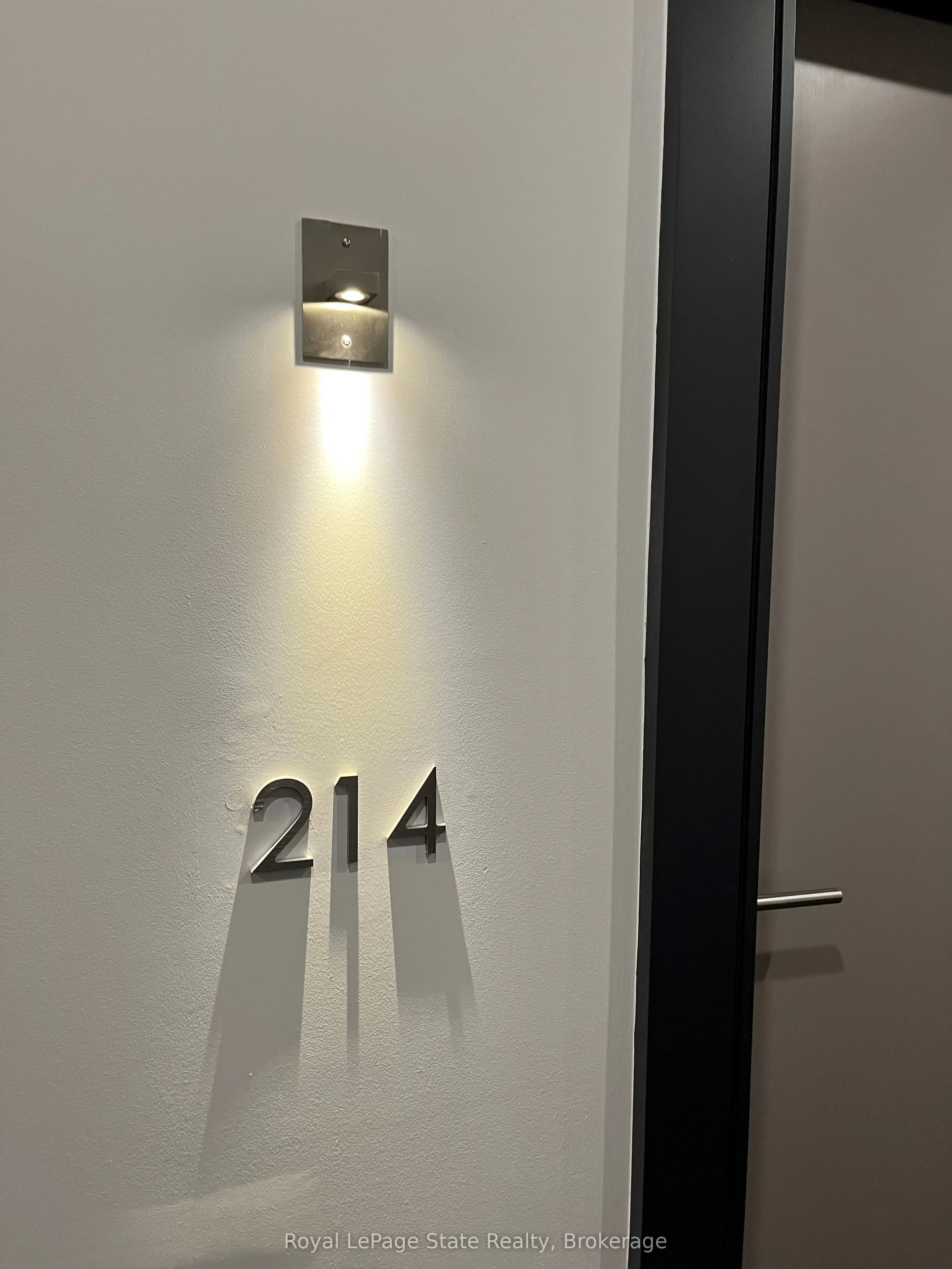 16 Concord Place, #214