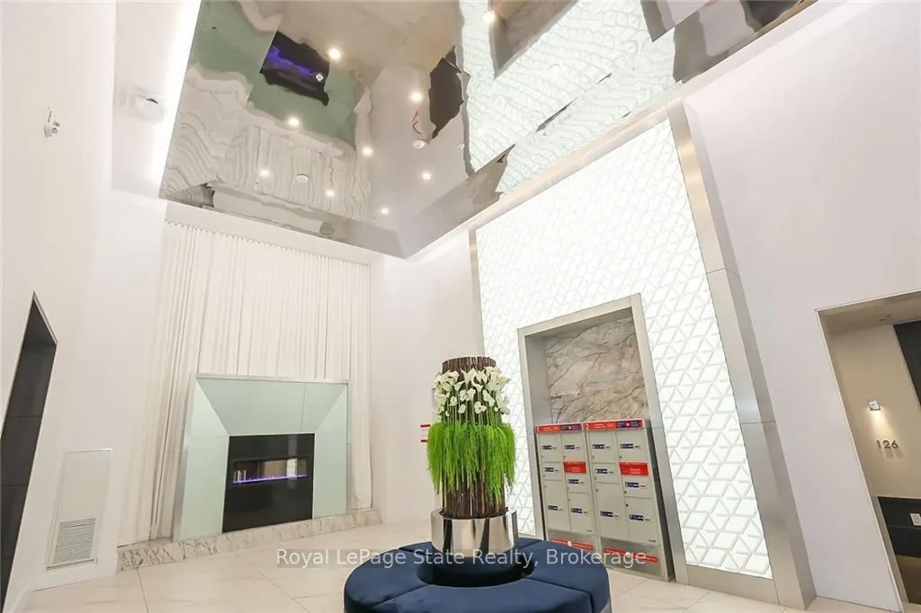 16 Concord Place, #214
