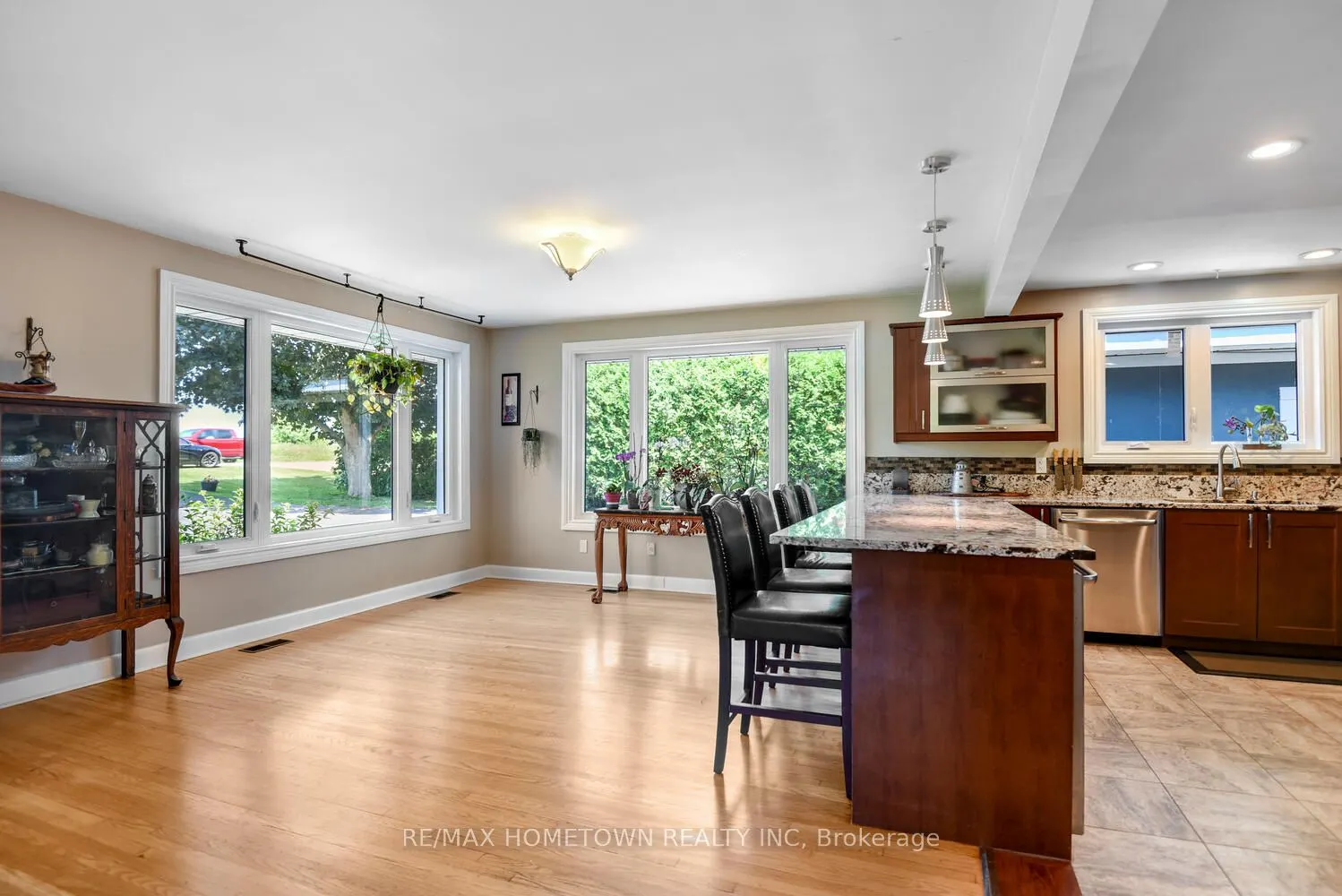 1643 County Road 2 Road