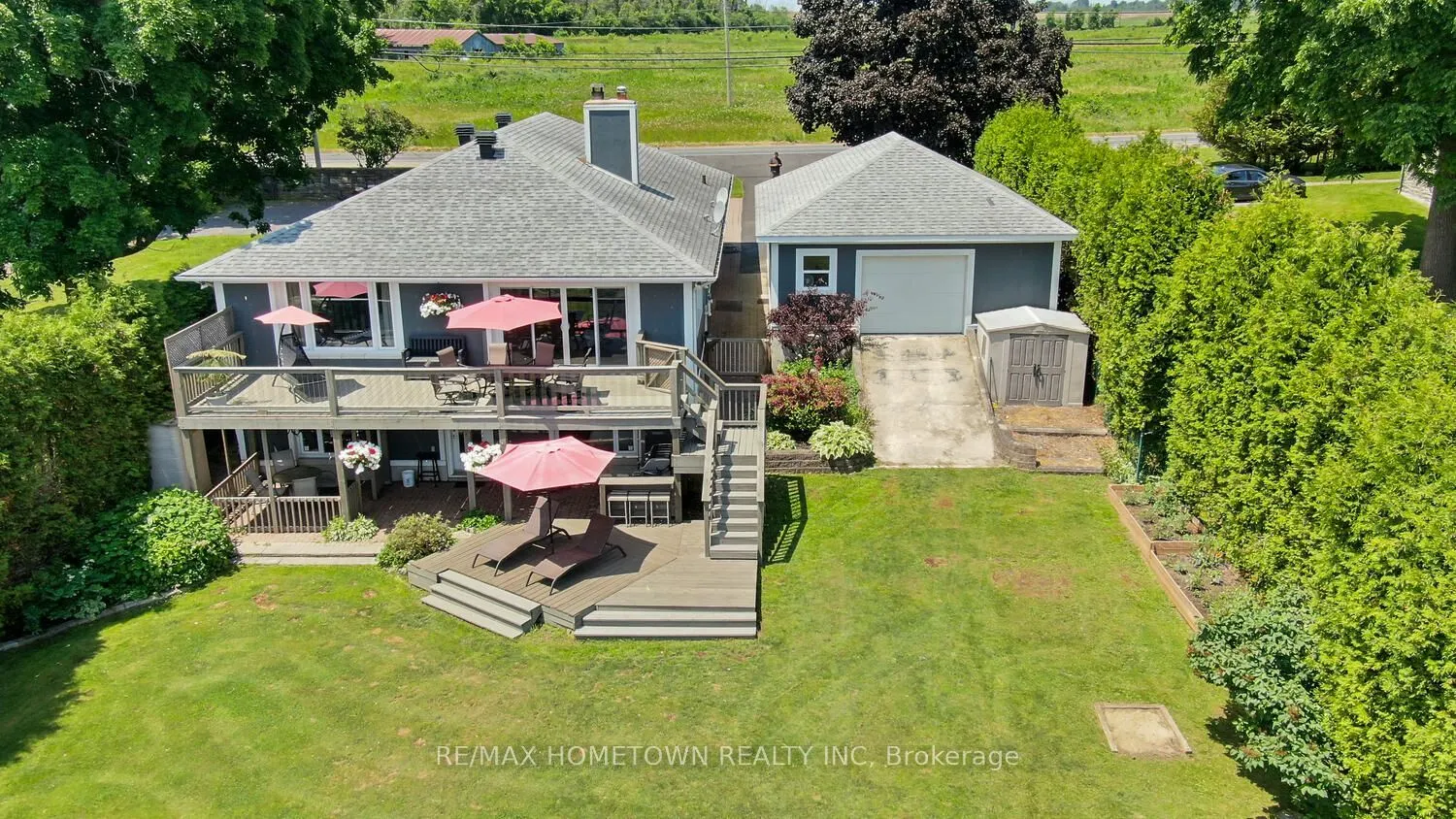 1643 County Road 2 Road
