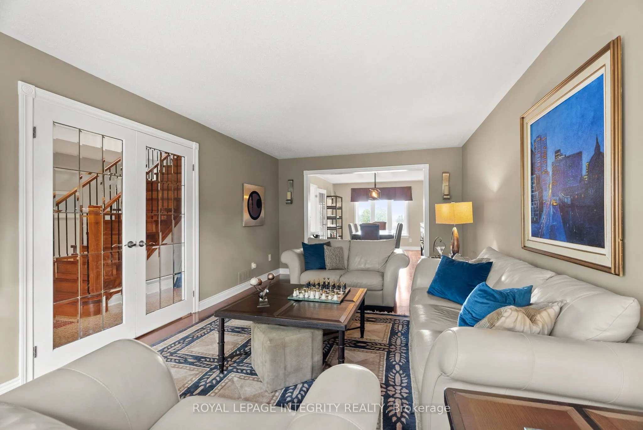 6 Marchbrook Circle