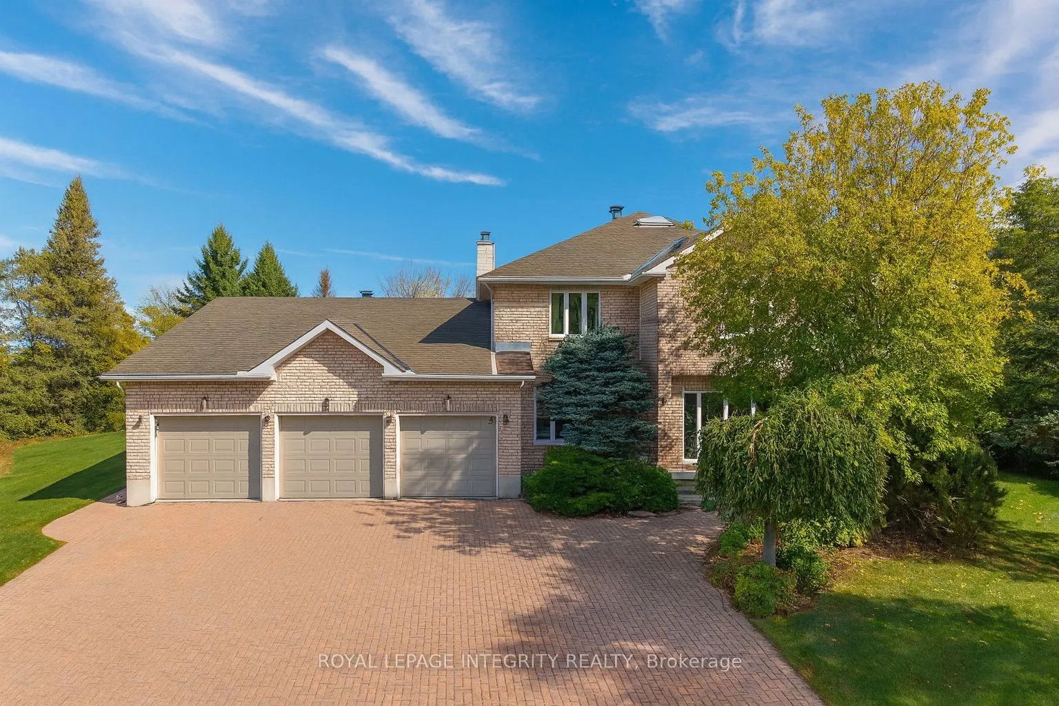 6 Marchbrook Circle