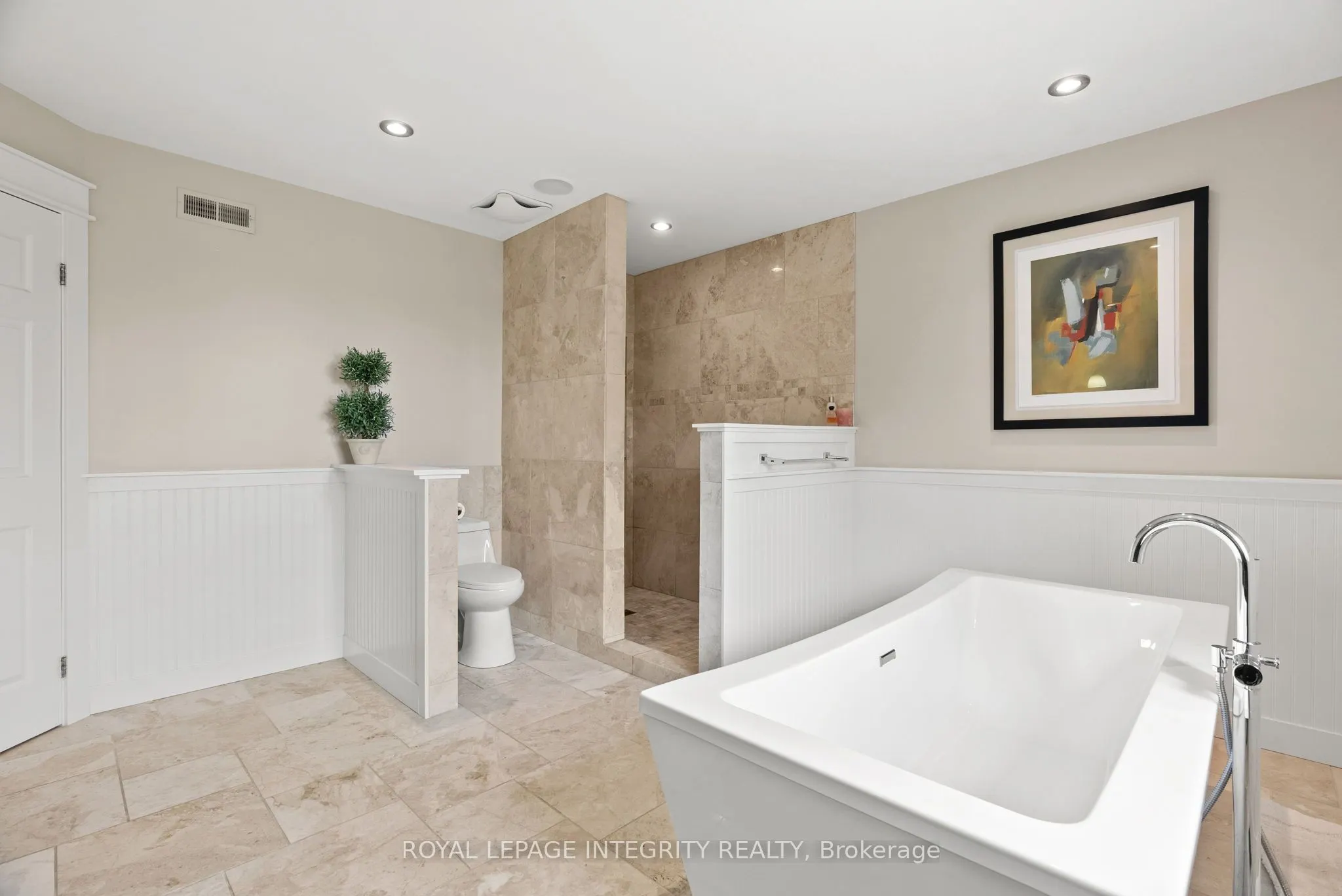6 Marchbrook Circle