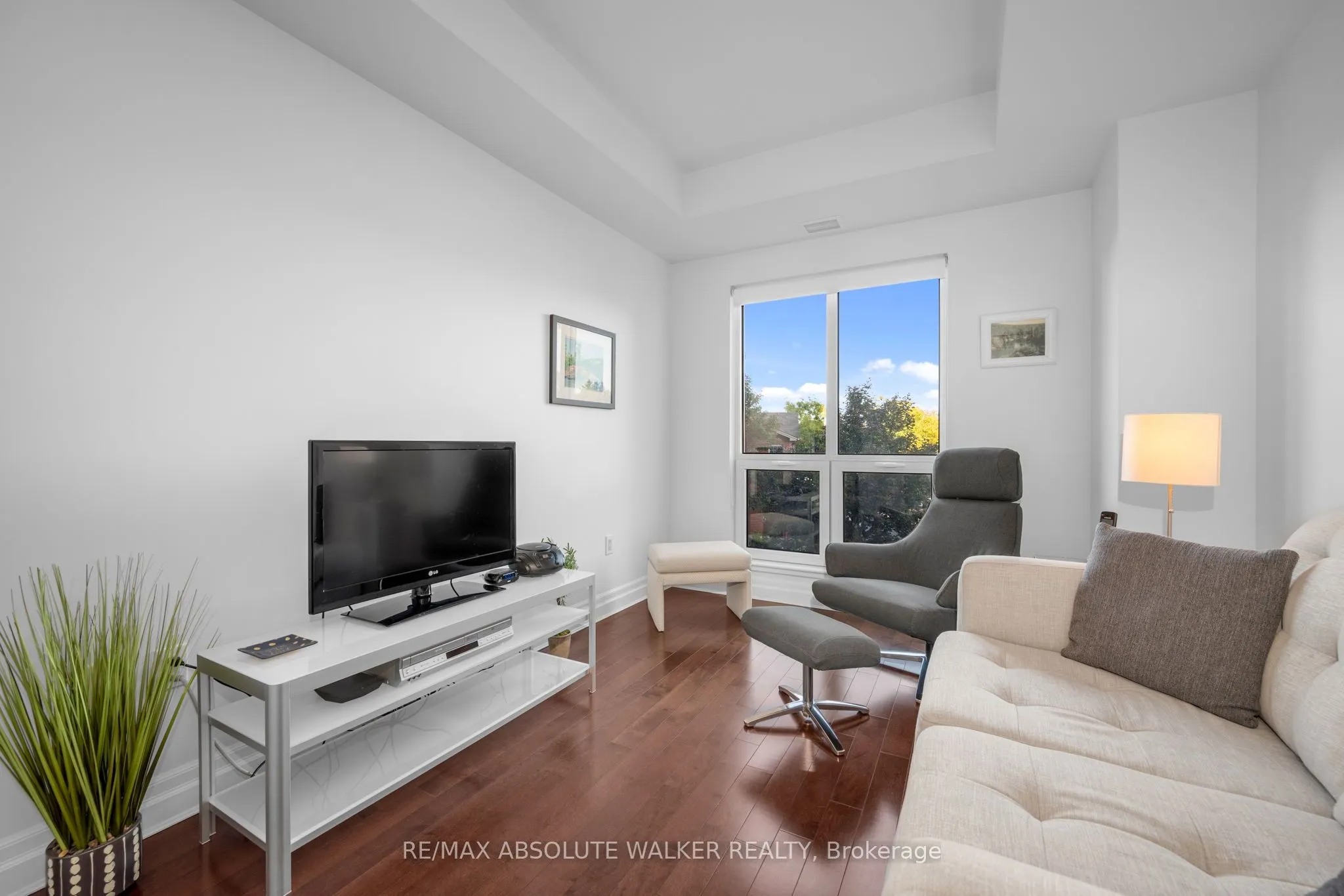 90 Landry Street, #207