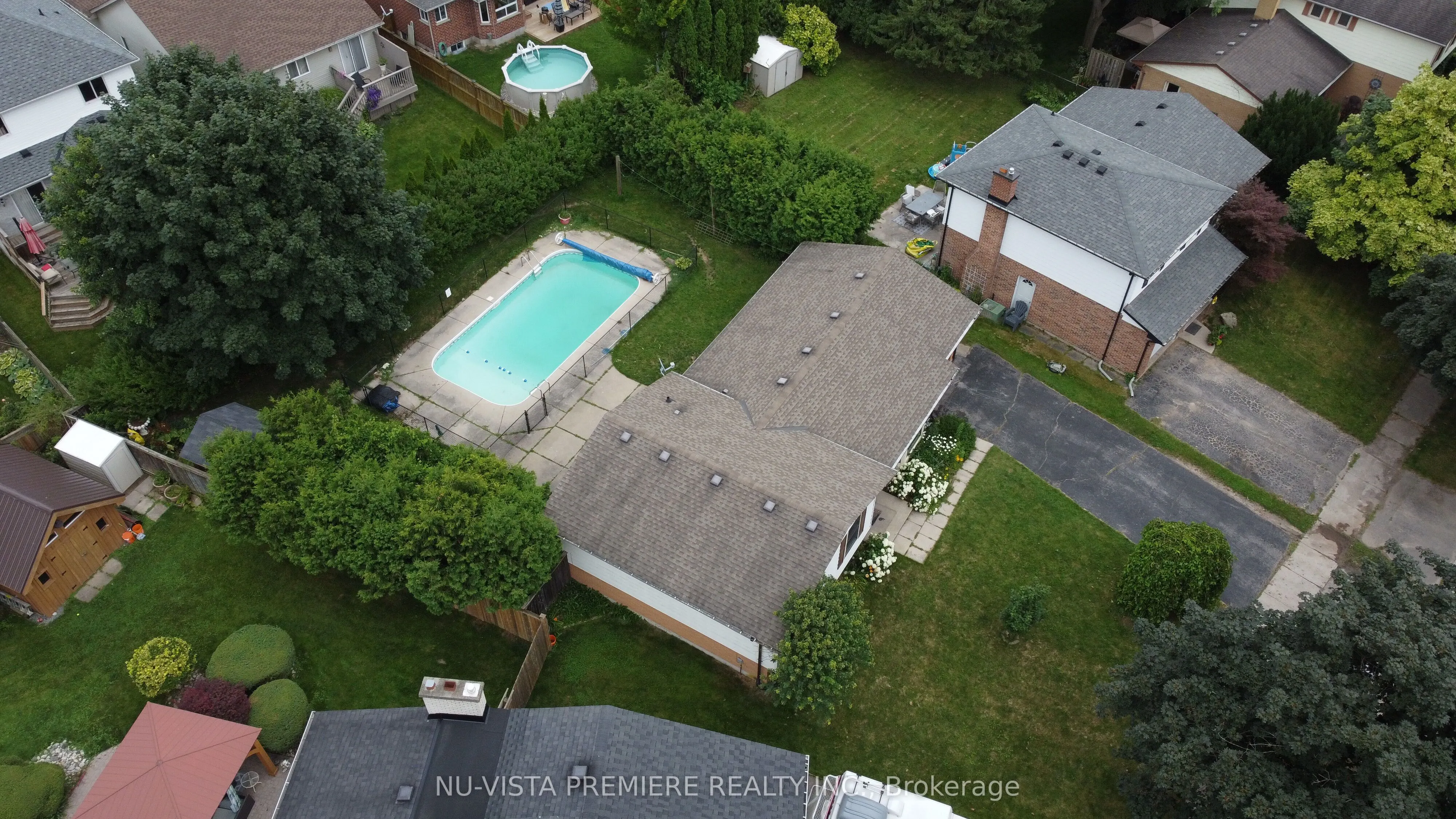 57 McTaggart Crescent
