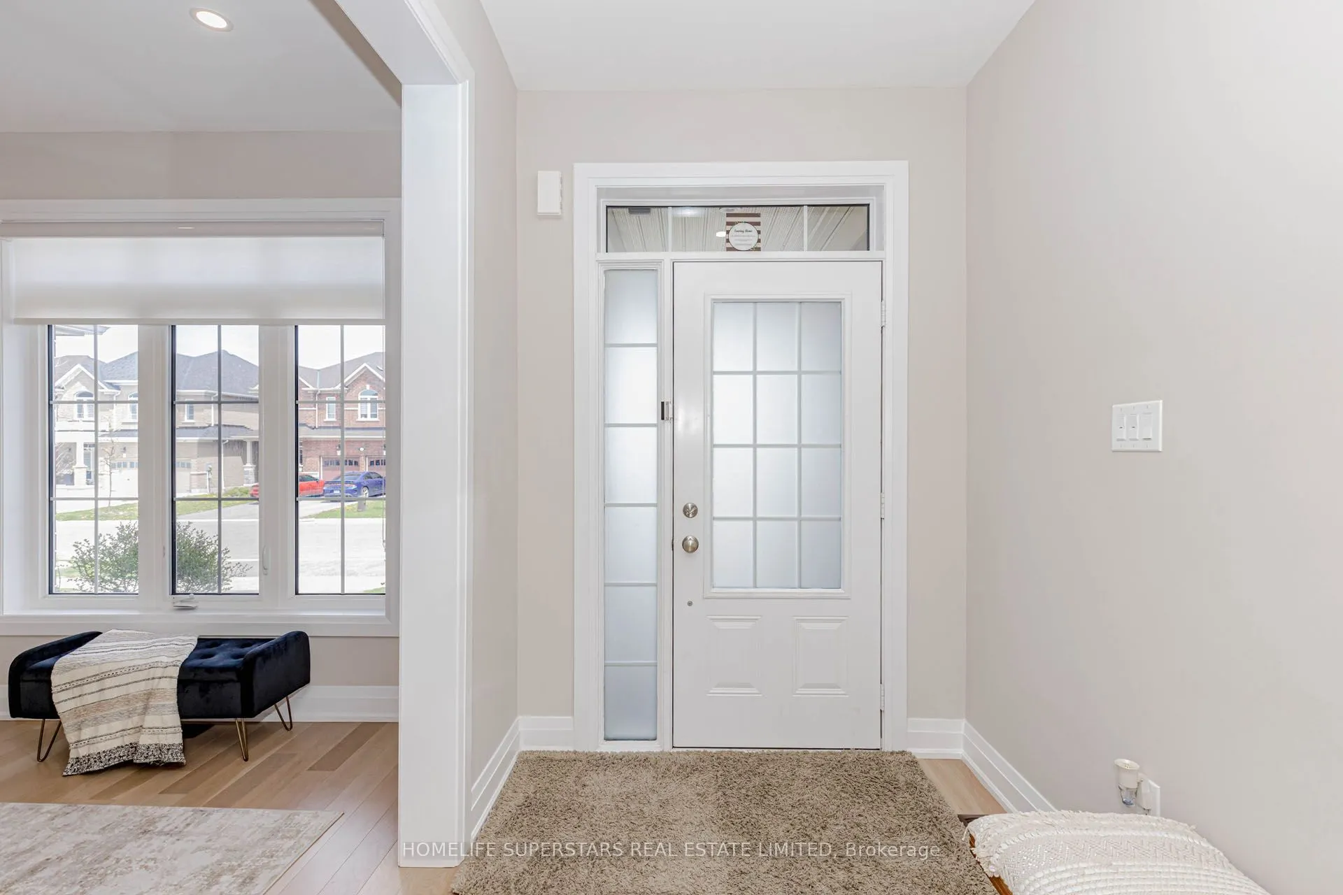 108 OAK Avenue E