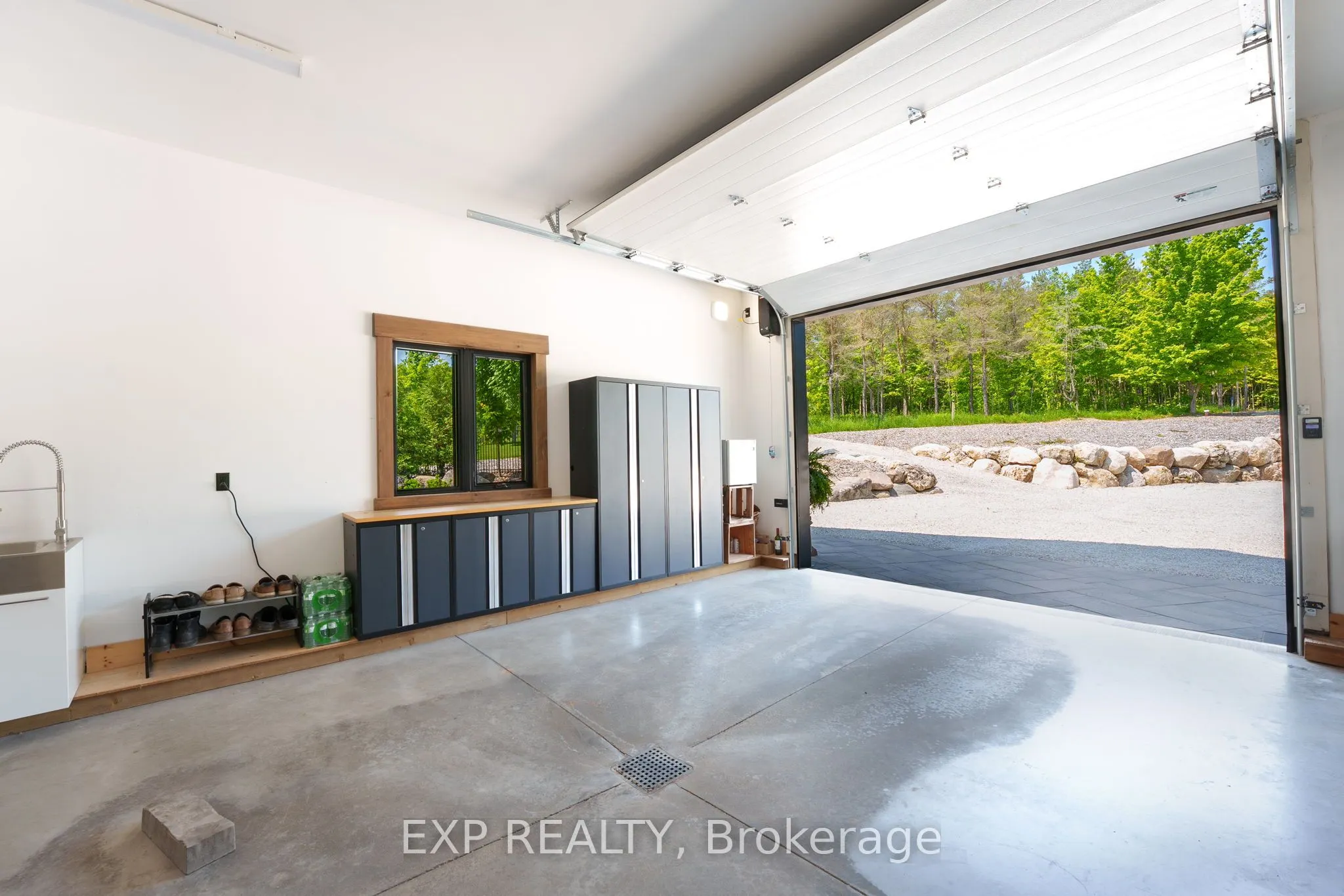 195718 Grey 7 Road, #Kimberley