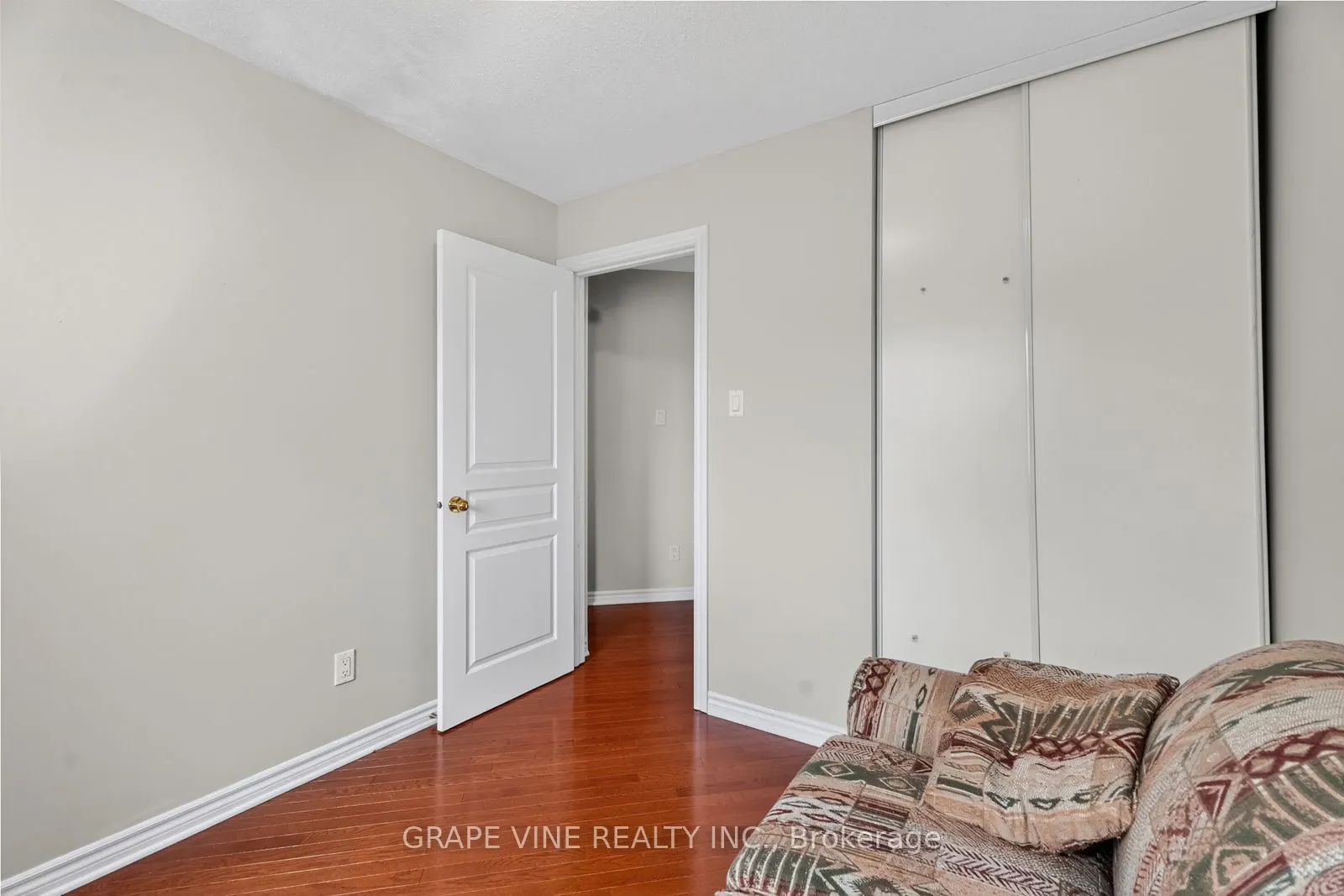 16 Cedar Valley Drive