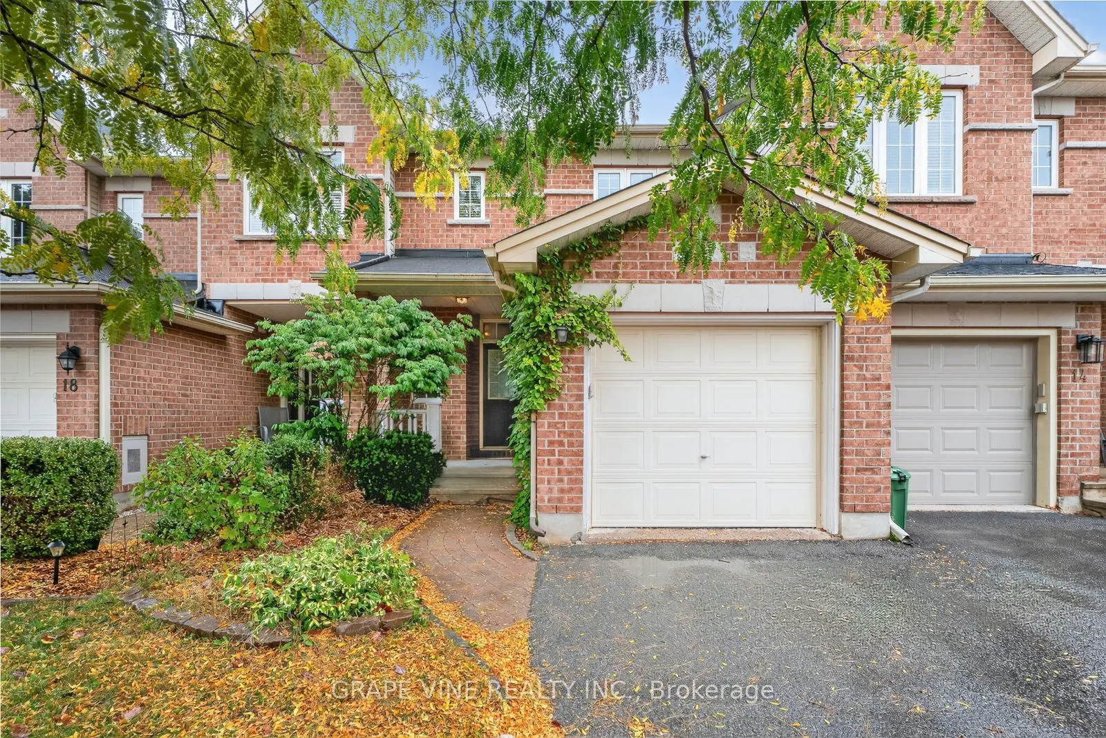 16 Cedar Valley Drive