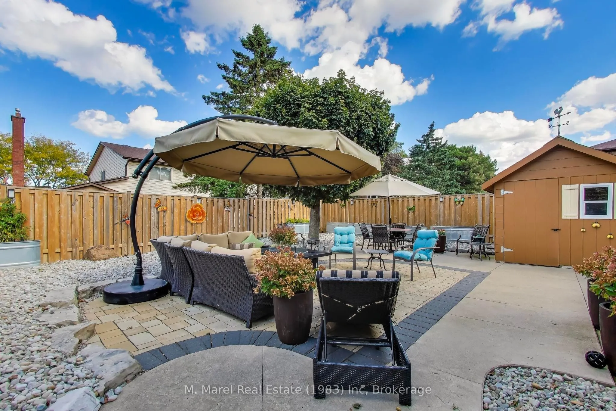 12 Kingsview Drive