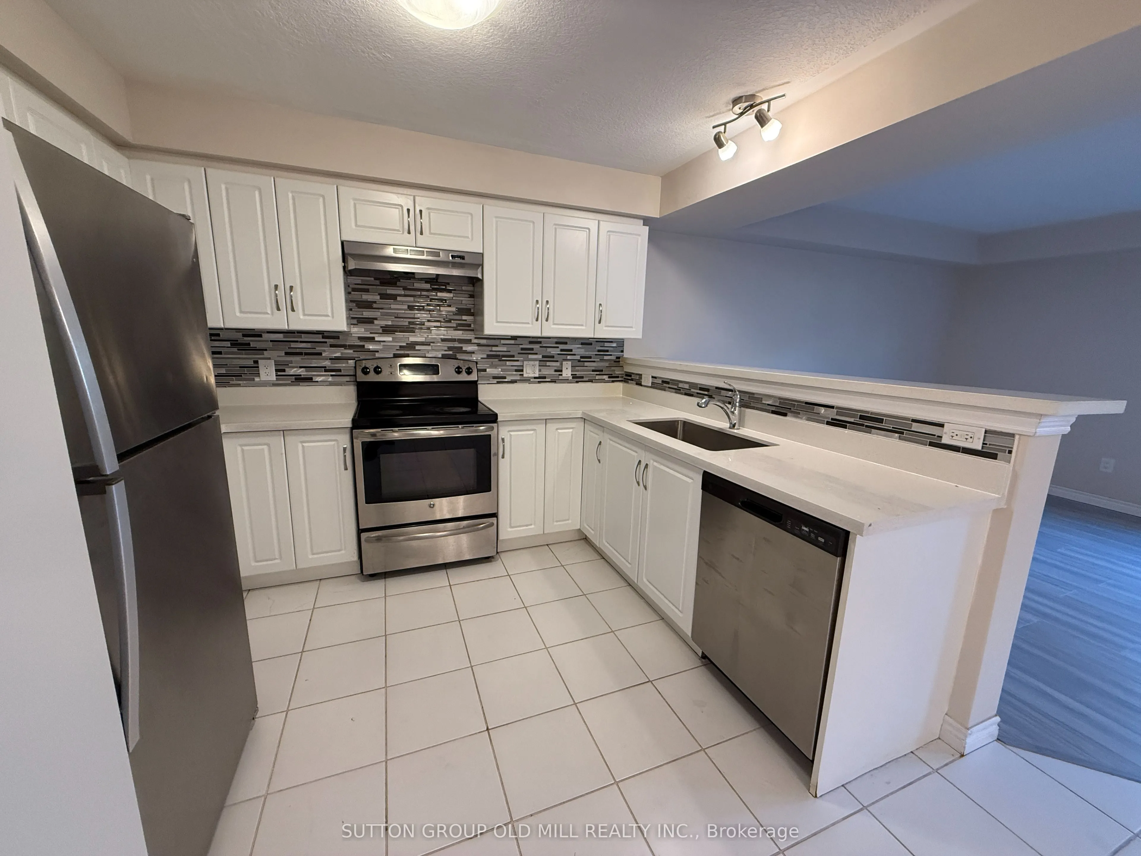 167 Arkell Road, #31