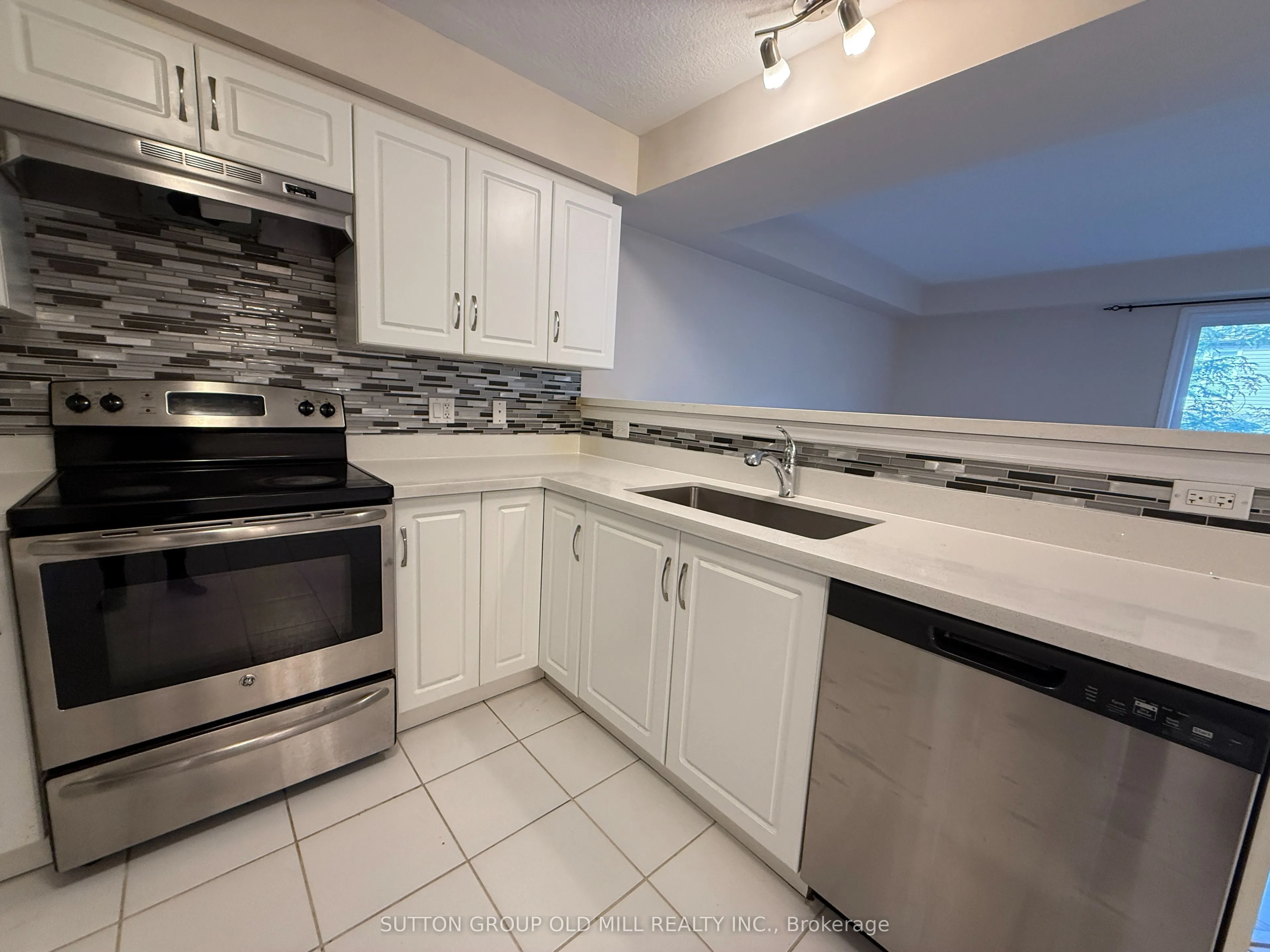 167 Arkell Road, #31