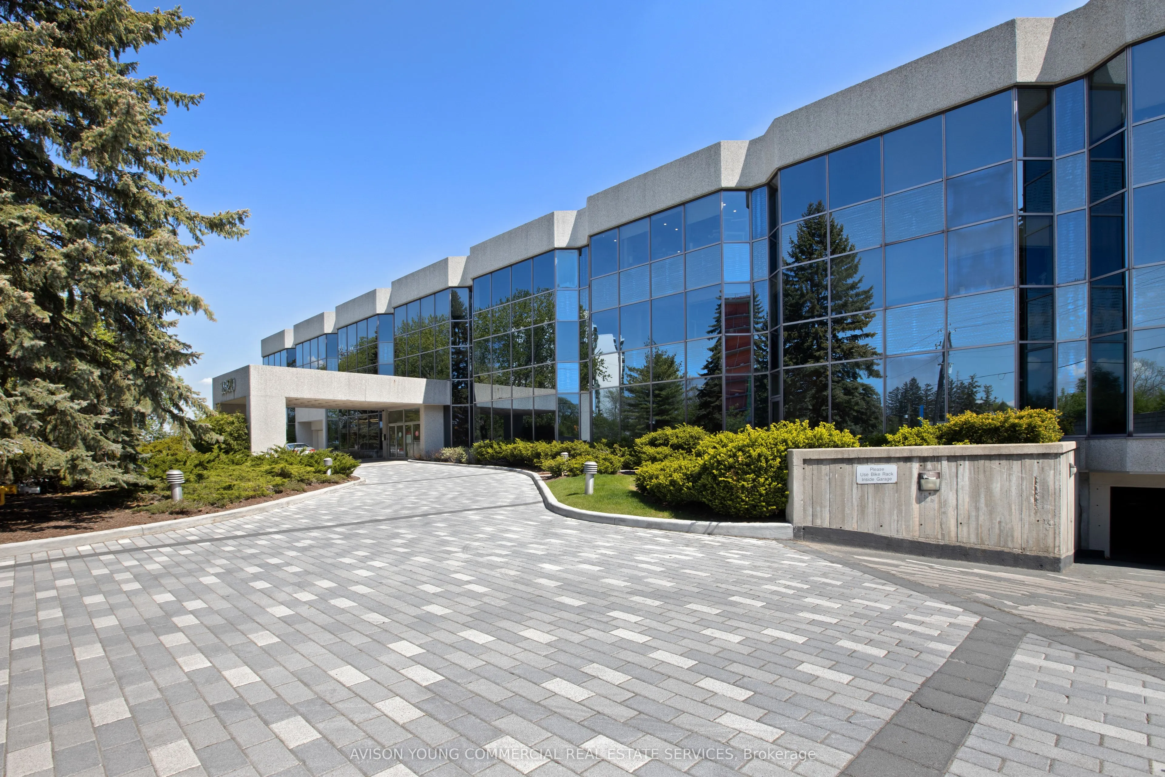 1929 Russell Road, #122