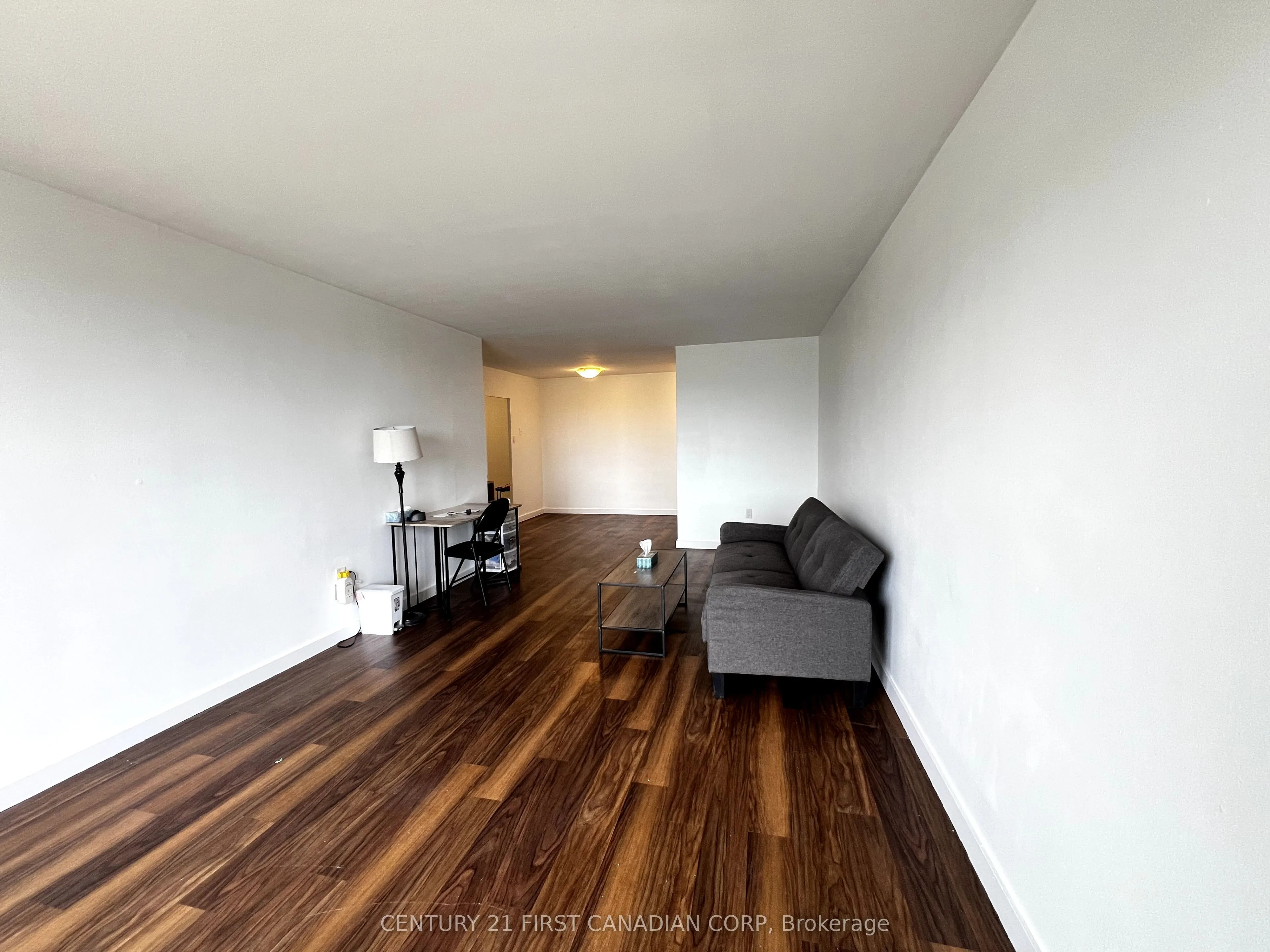 583 Mornington Avenue, #612