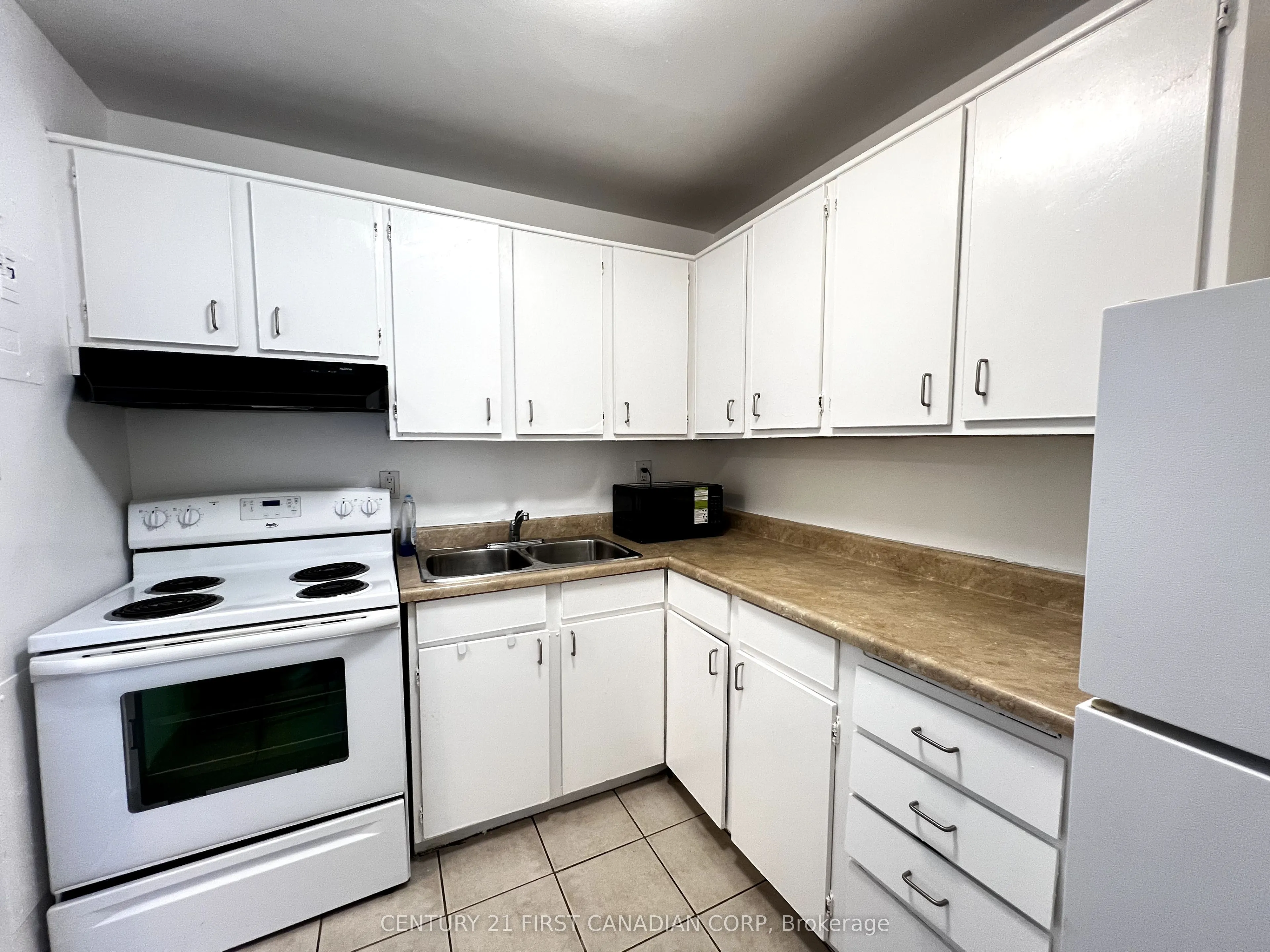 583 Mornington Avenue, #612