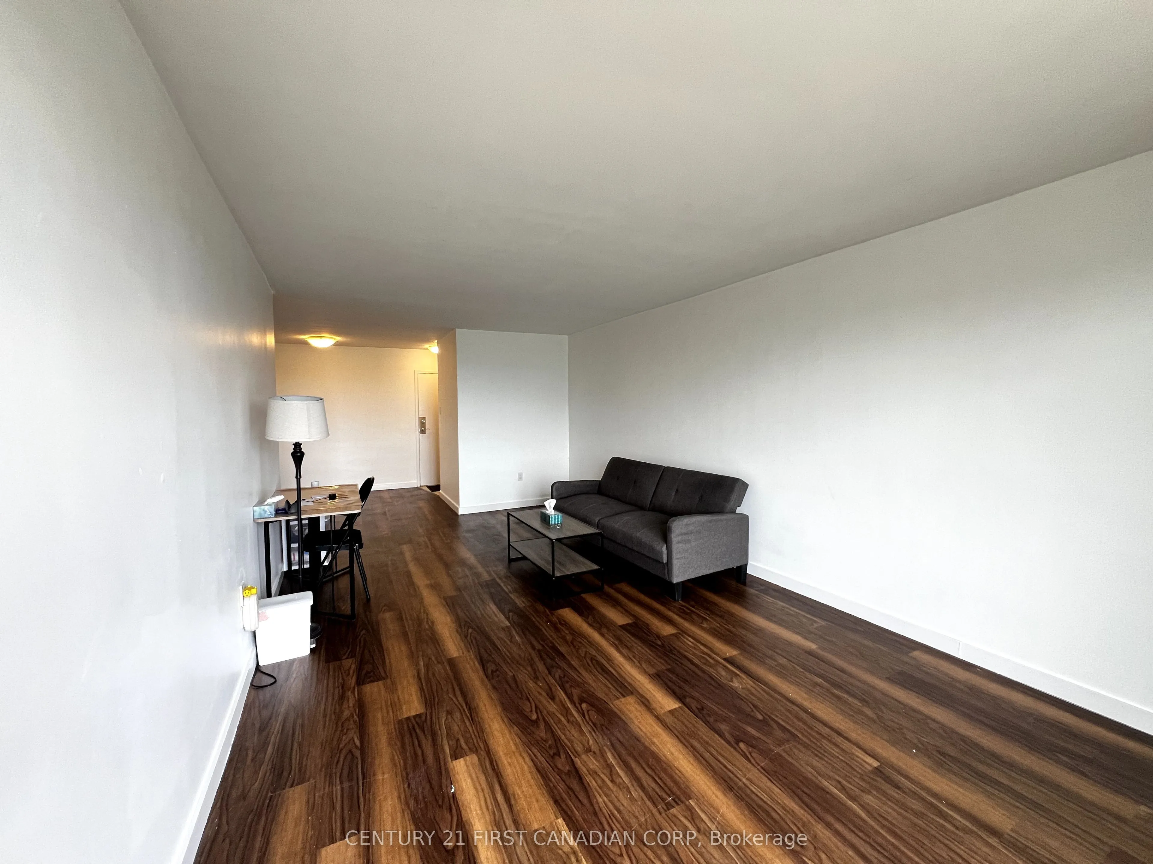 583 Mornington Avenue, #612
