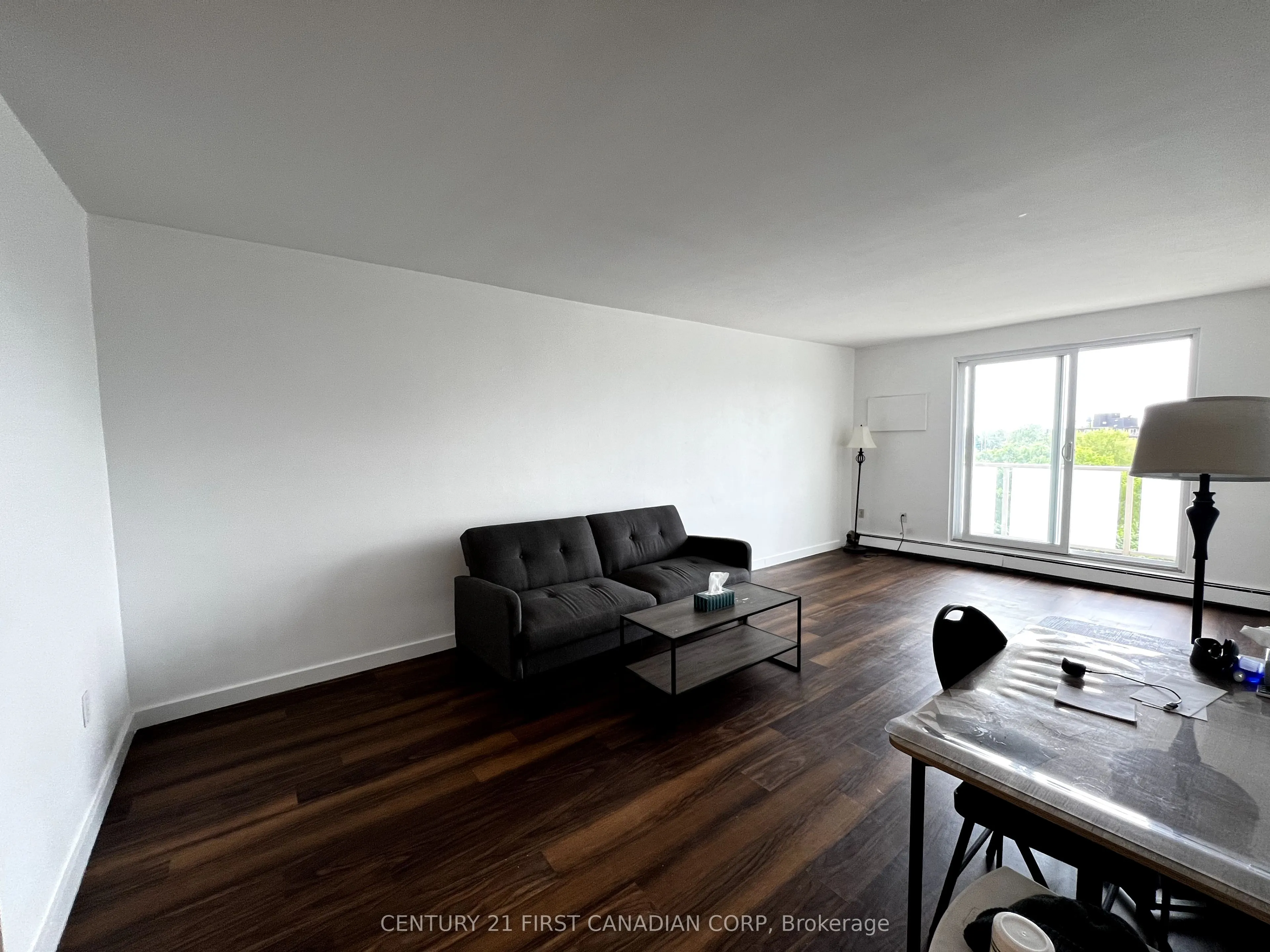583 Mornington Avenue, #612