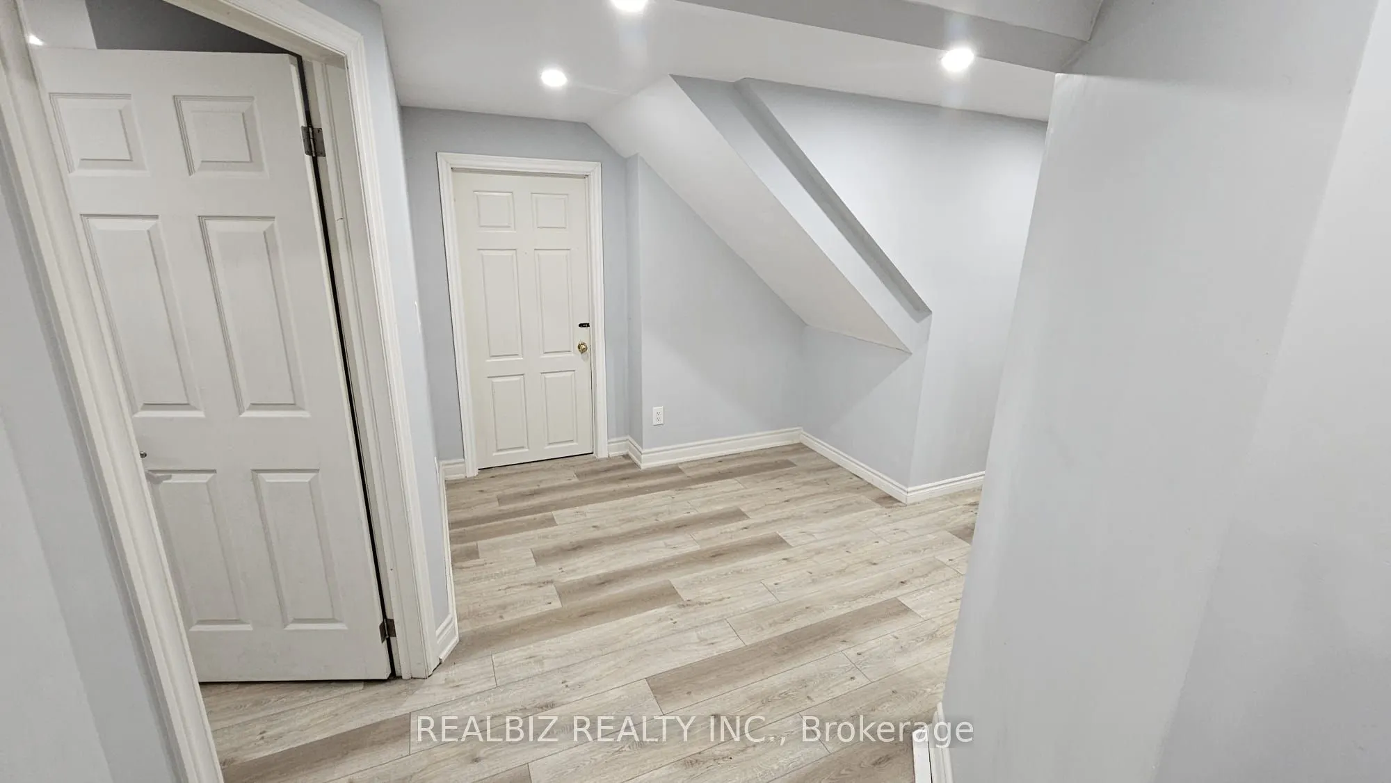 214 Main Street E, #Lower Level