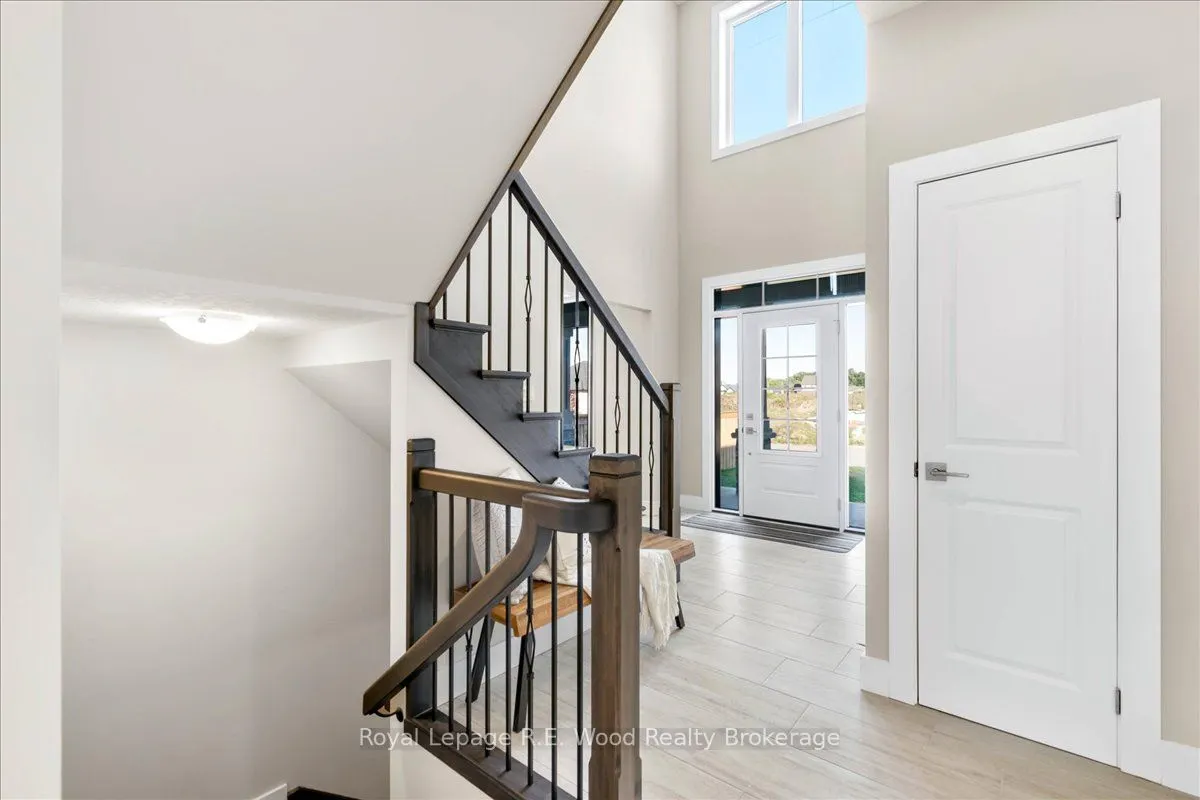 61 Sunview Drive