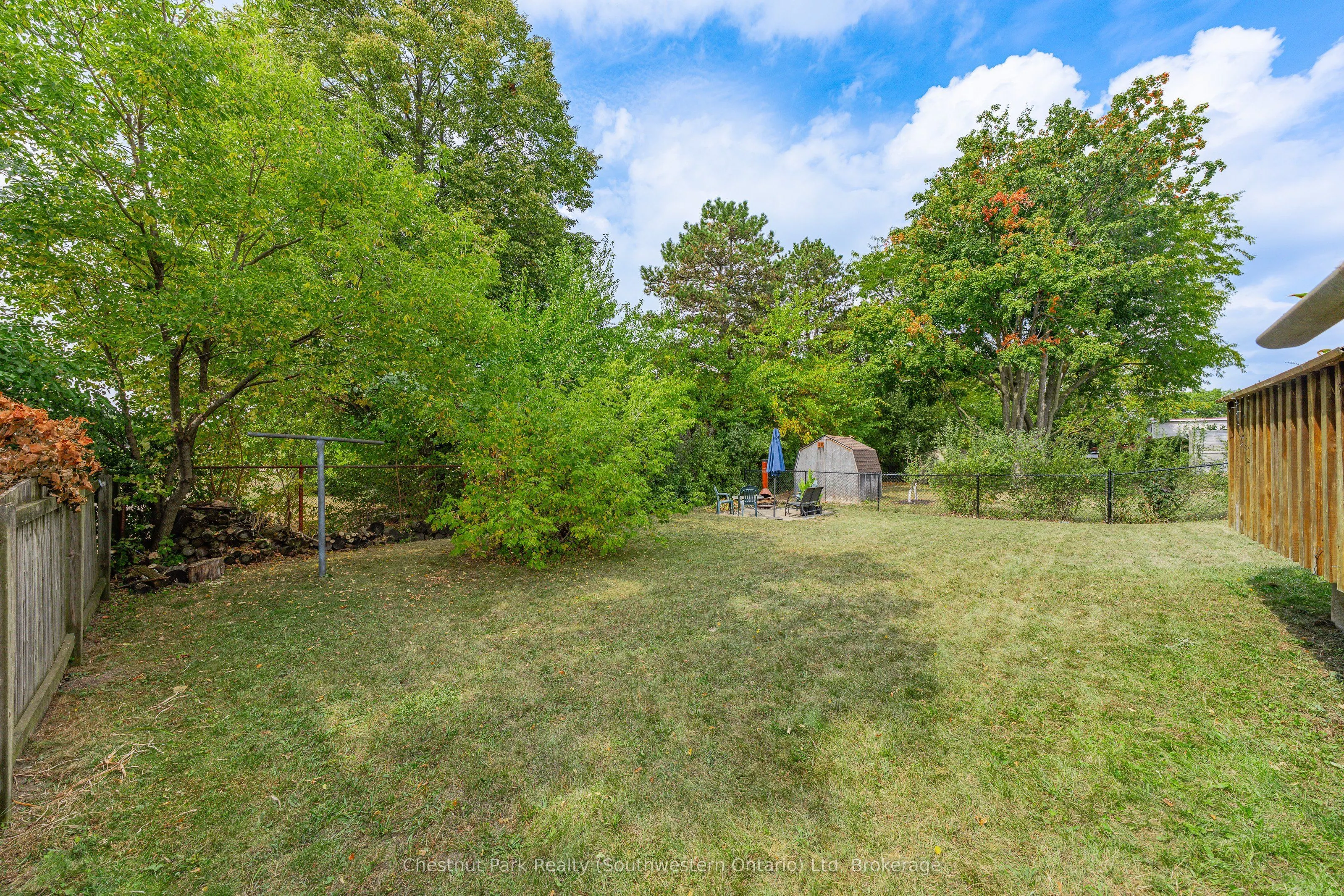 29 Ridgewood Avenue