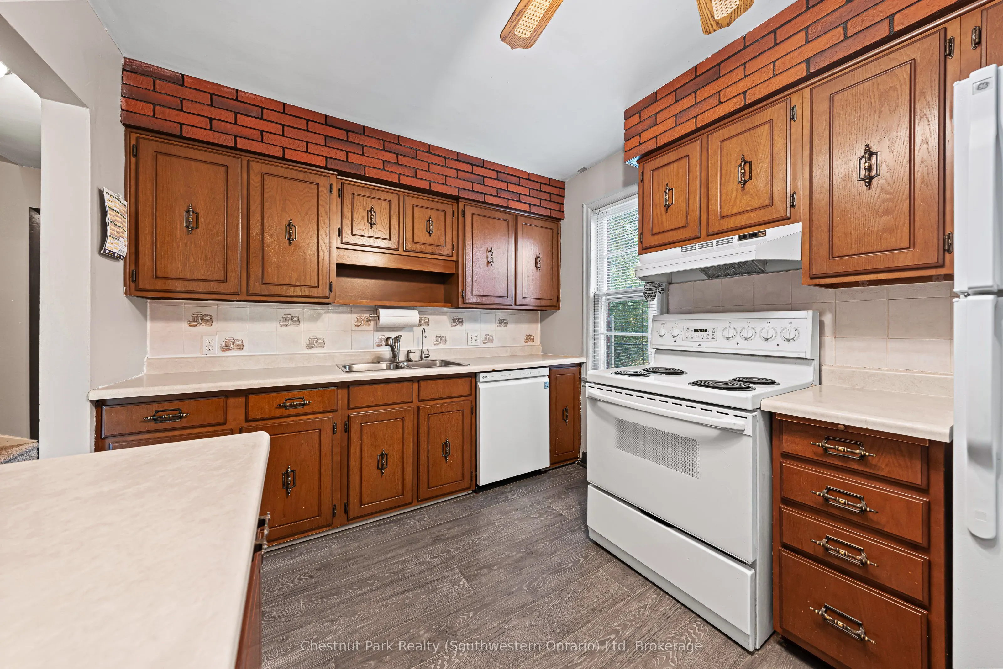 29 Ridgewood Avenue