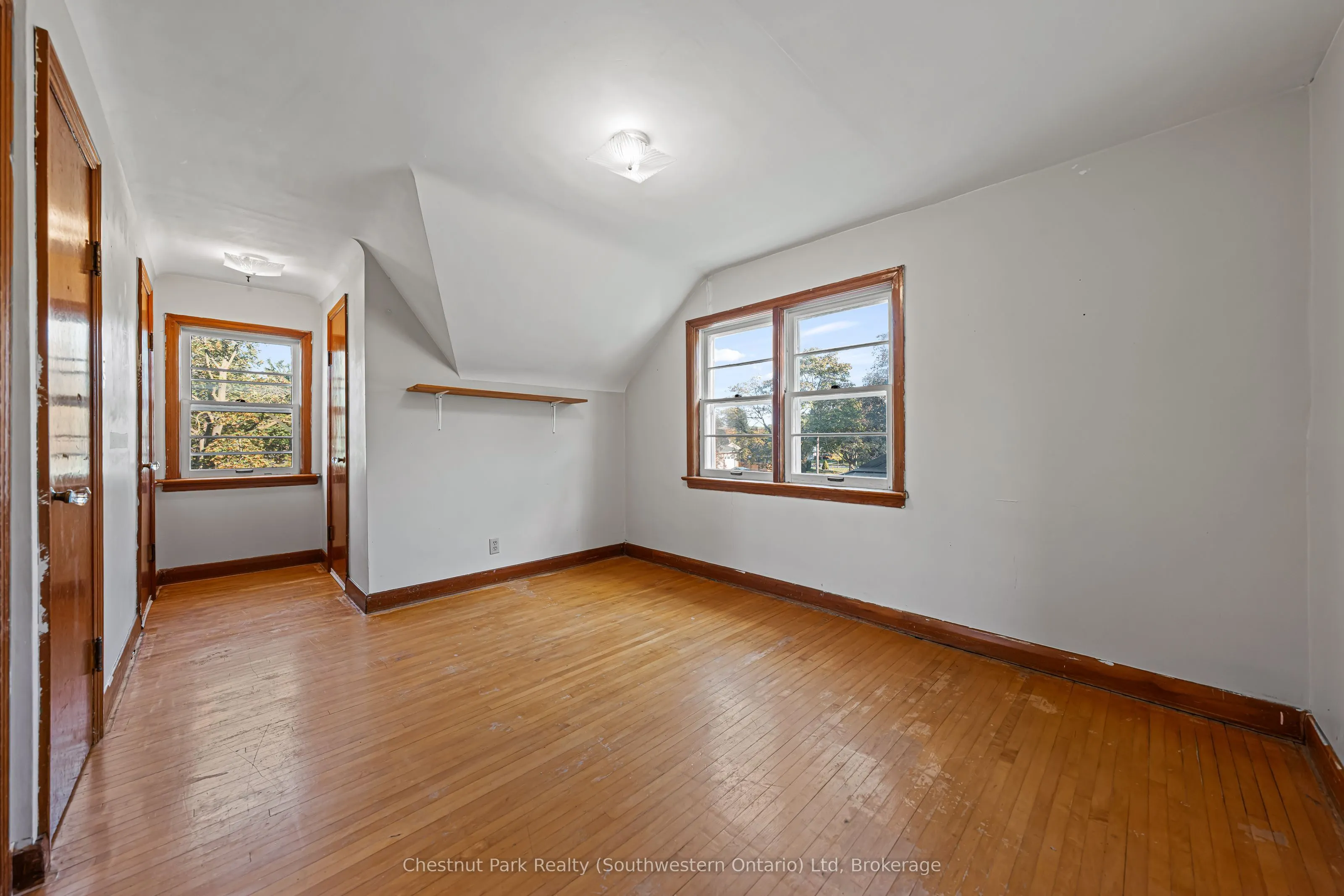 29 Ridgewood Avenue