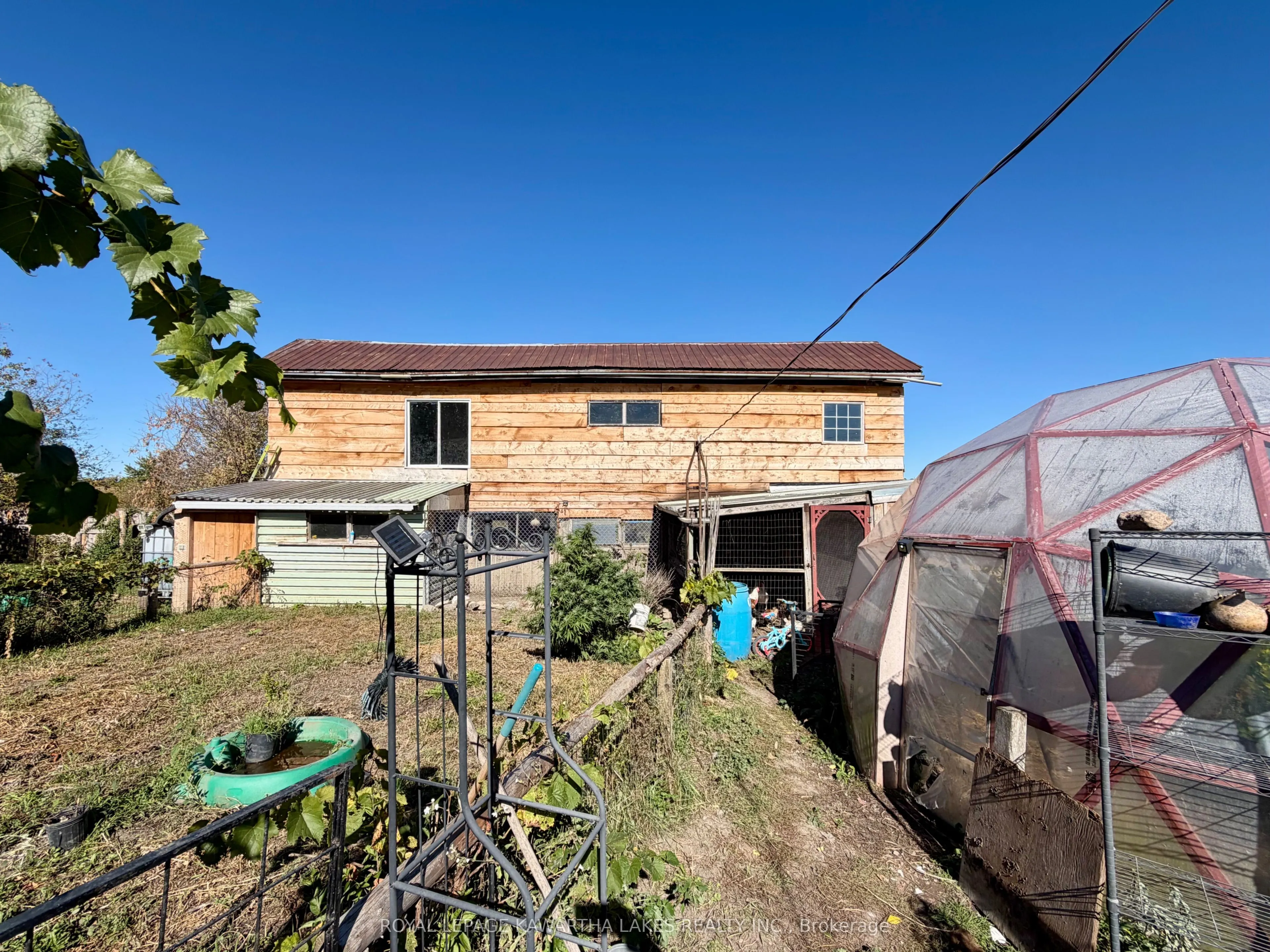 833 Woodville Road