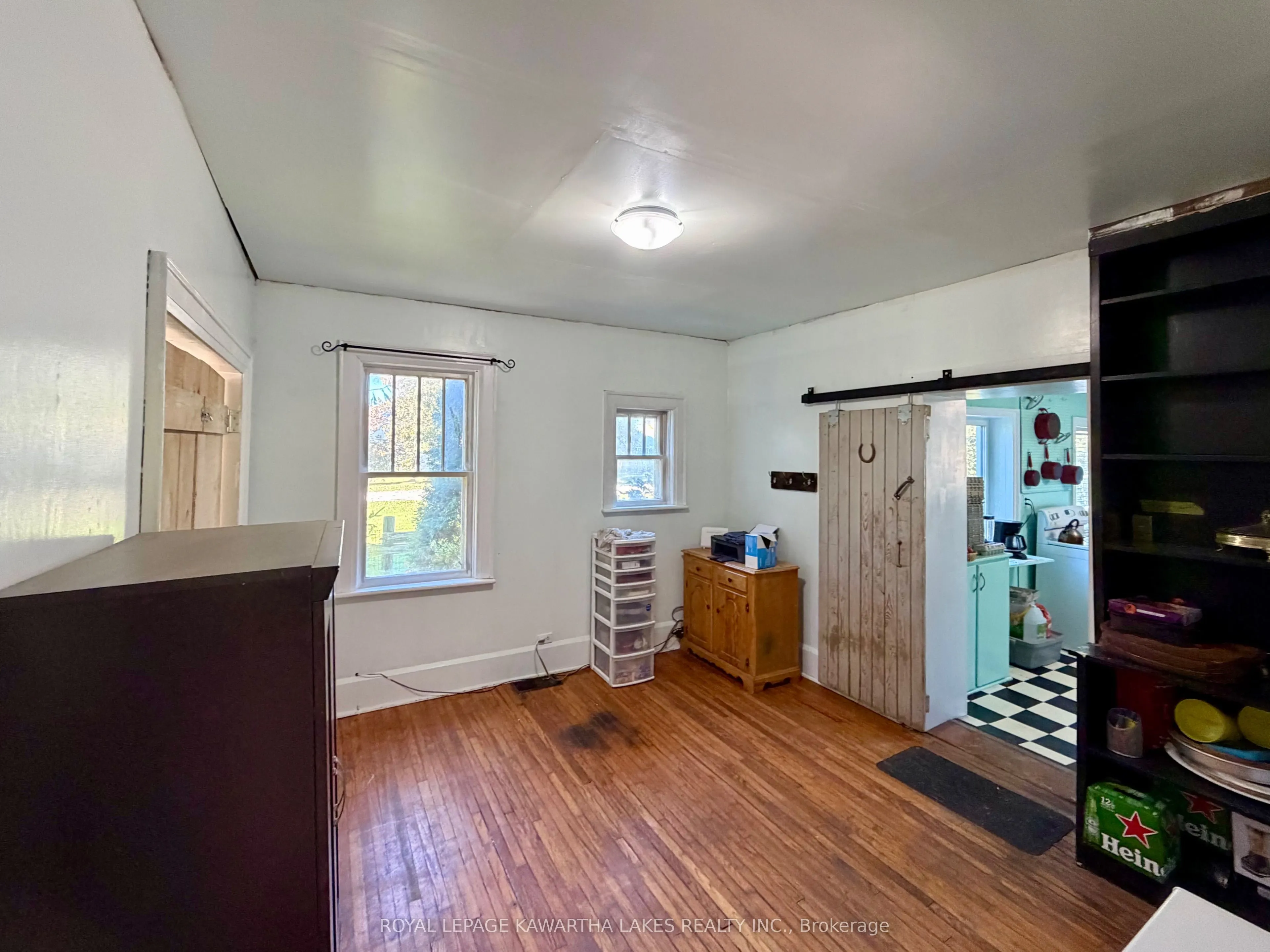 833 Woodville Road