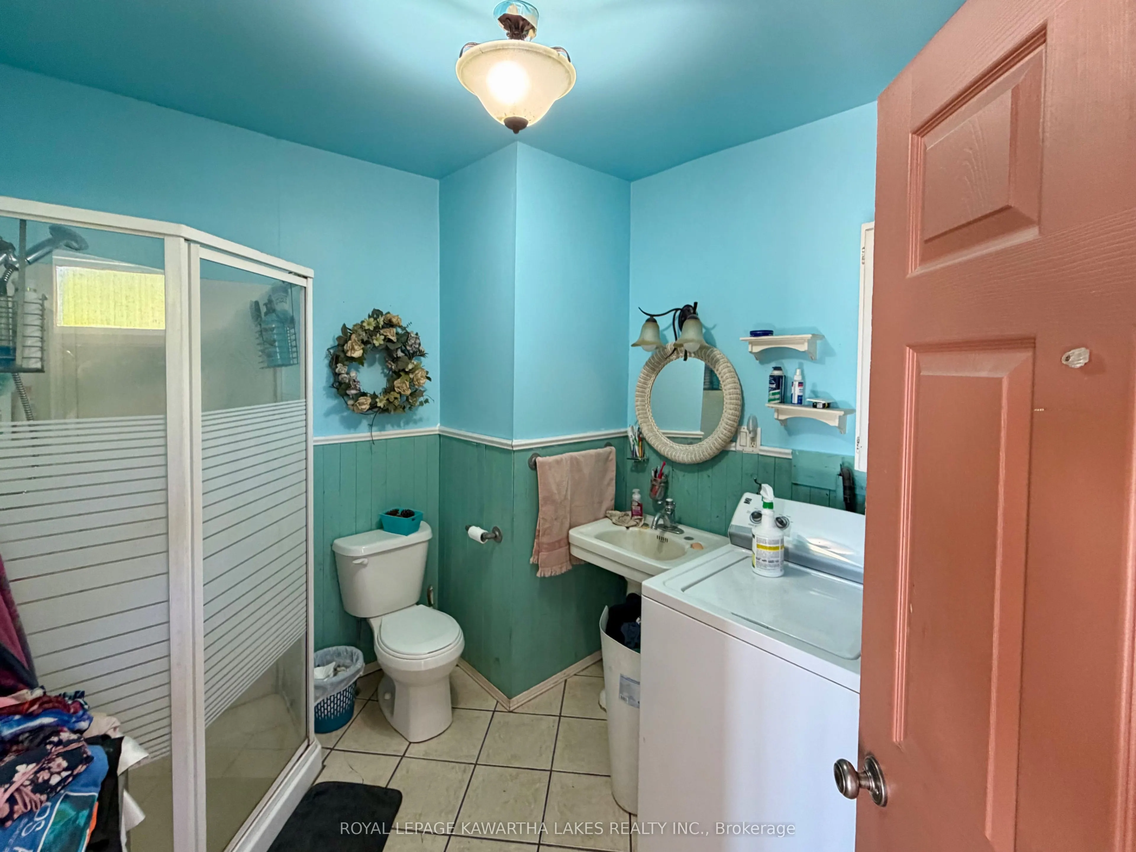 833 Woodville Road