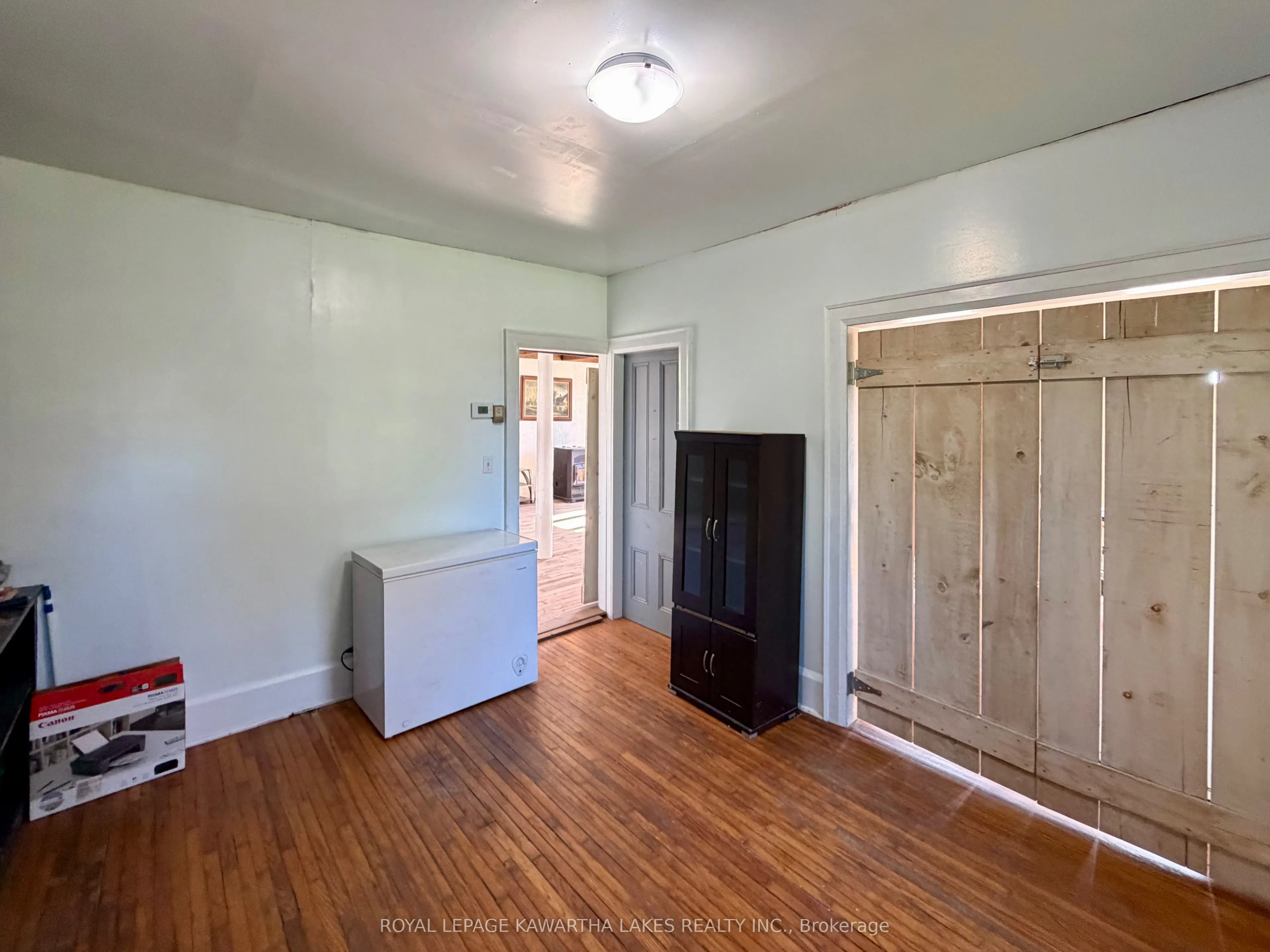 833 Woodville Road