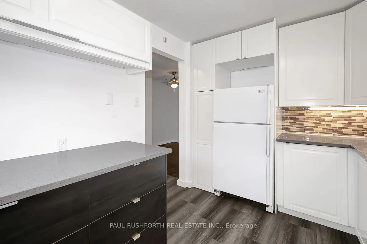 3D Spring Grove Lane, #39