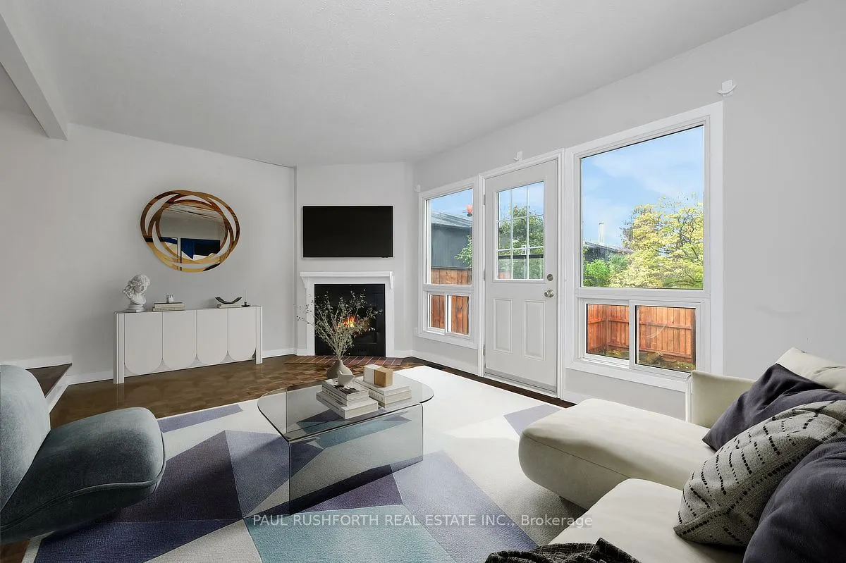 3D Spring Grove Lane, #39