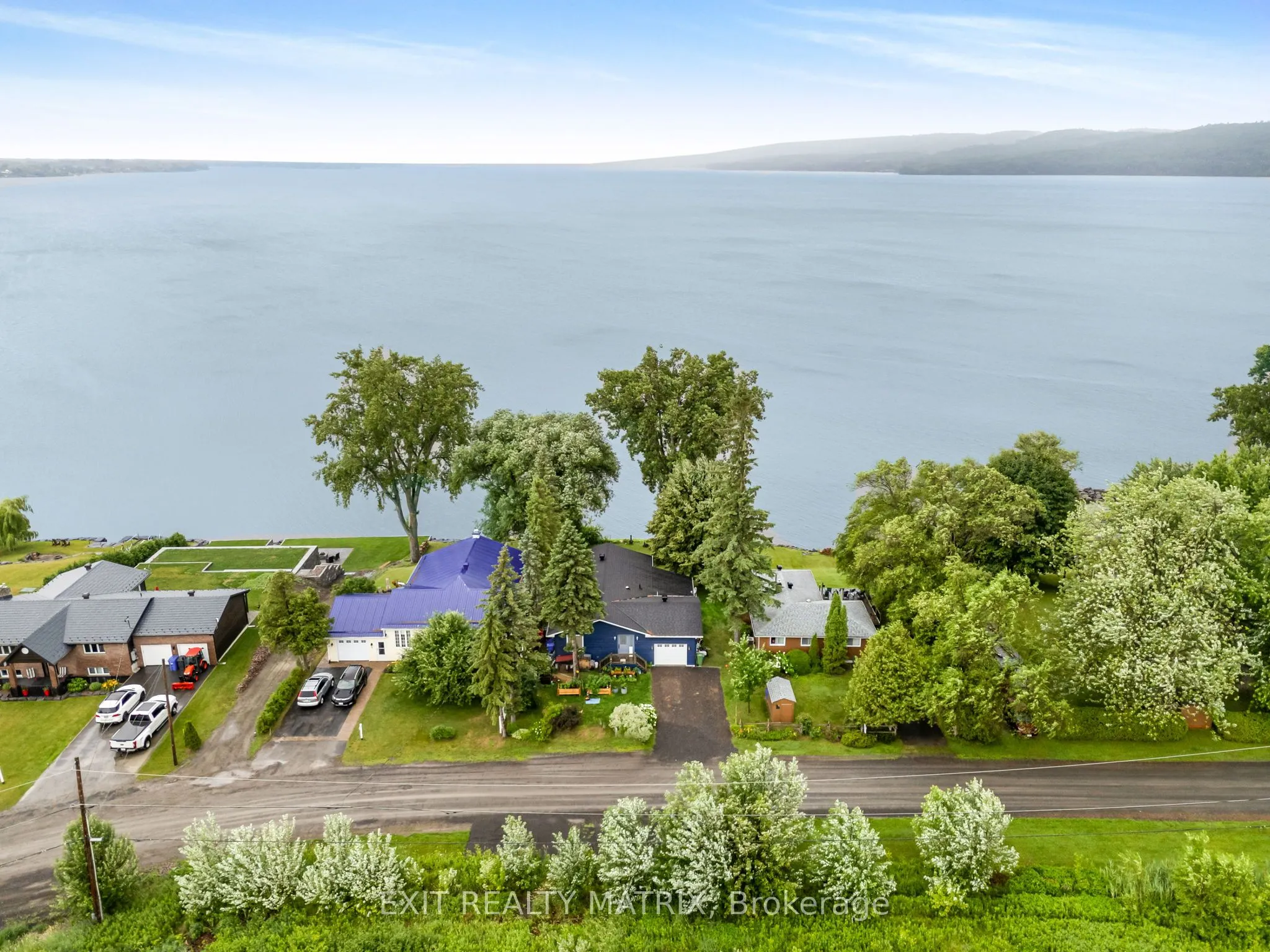 922 Lalonde Road