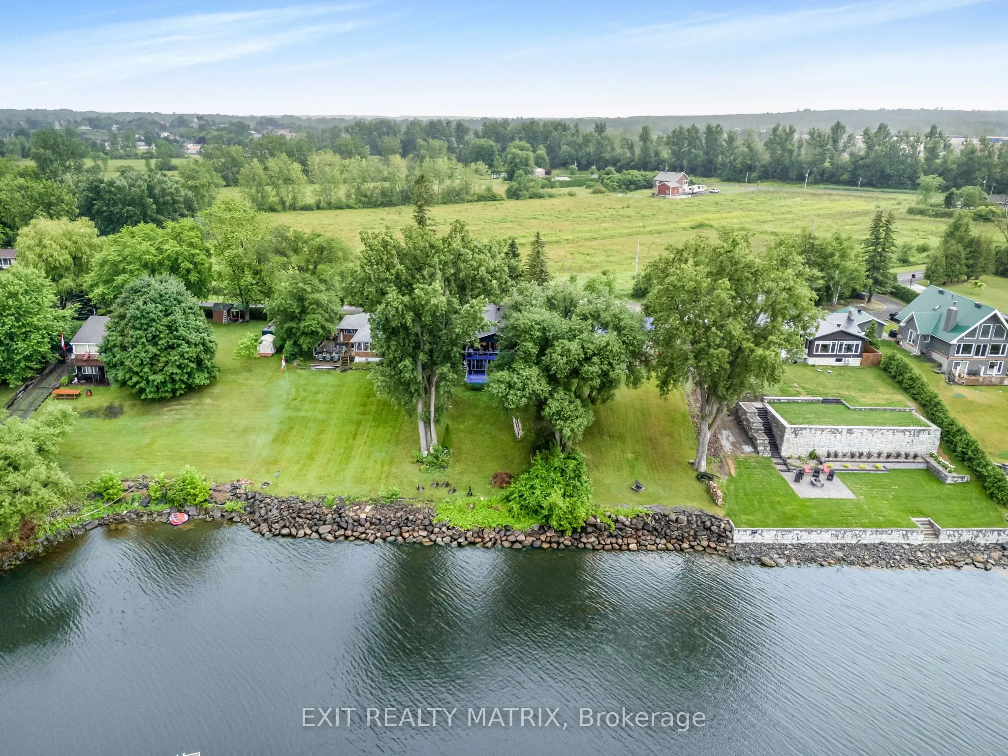 922 Lalonde Road