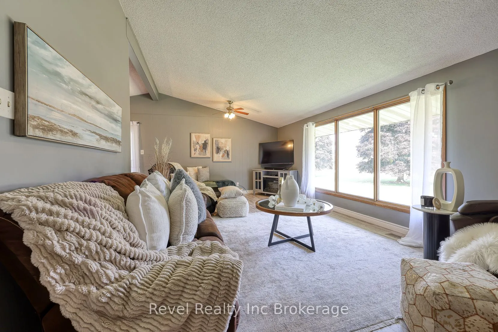 843540 Road 84 Road